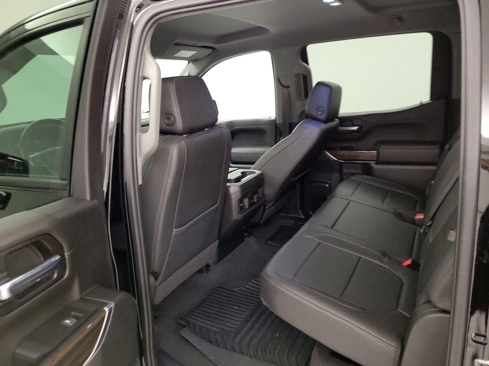 Thumbnail: 2022 Chevrolet Silverado 1500 - 19