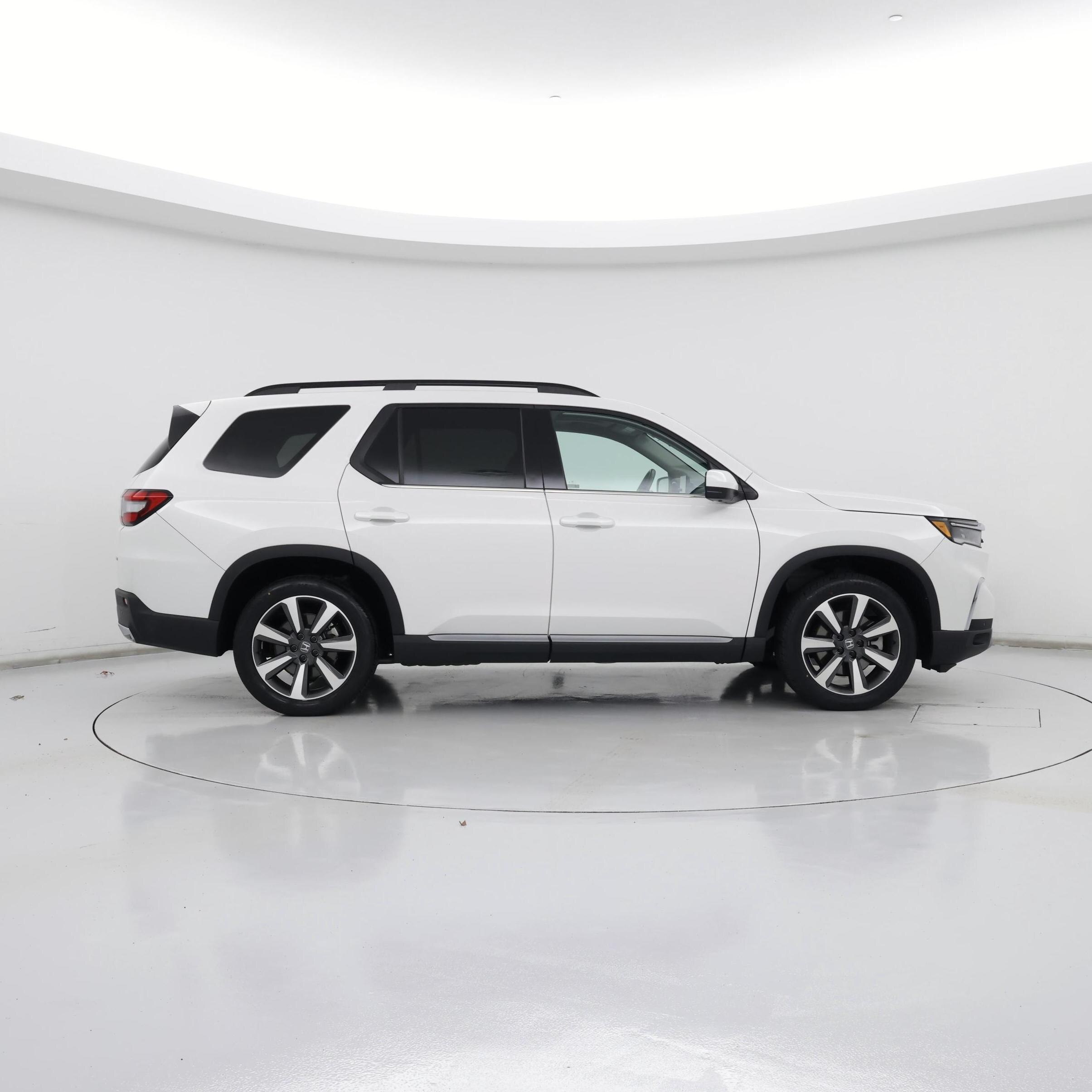 Thumbnail: 2024 Honda Pilot - 7