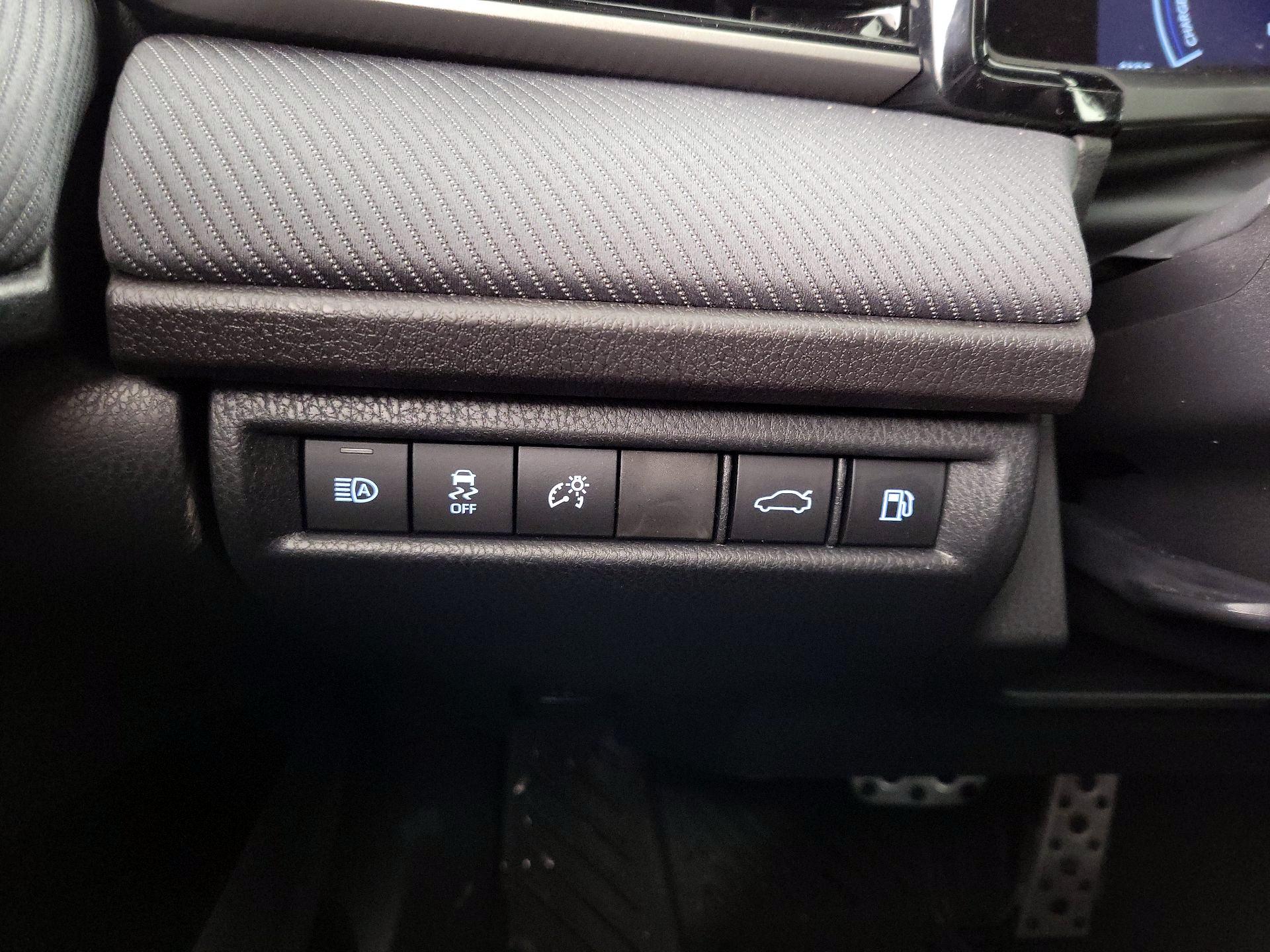 Thumbnail: 2026 Toyota Camry - 13