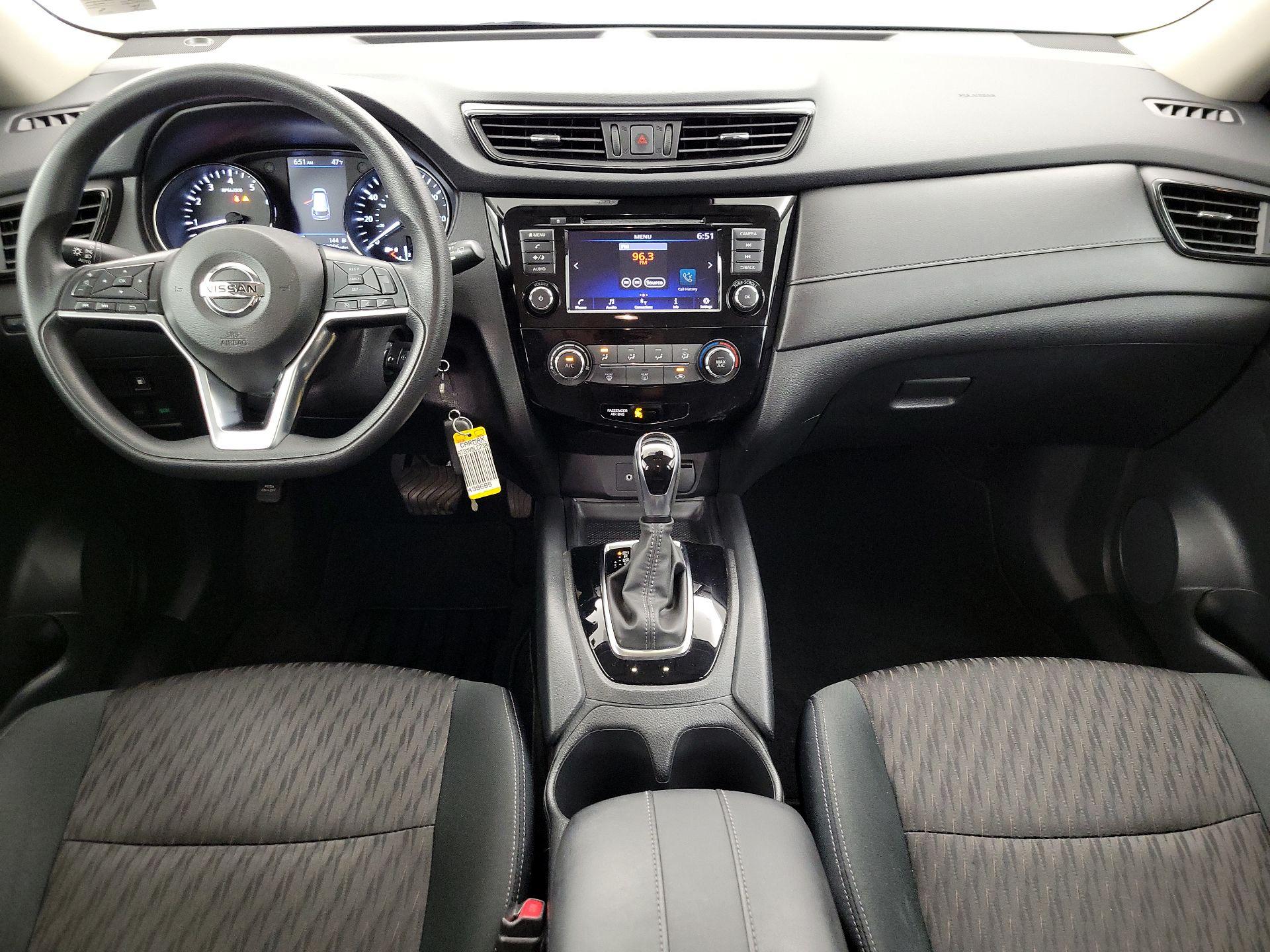 Thumbnail: 2020 Nissan Rogue - 9
