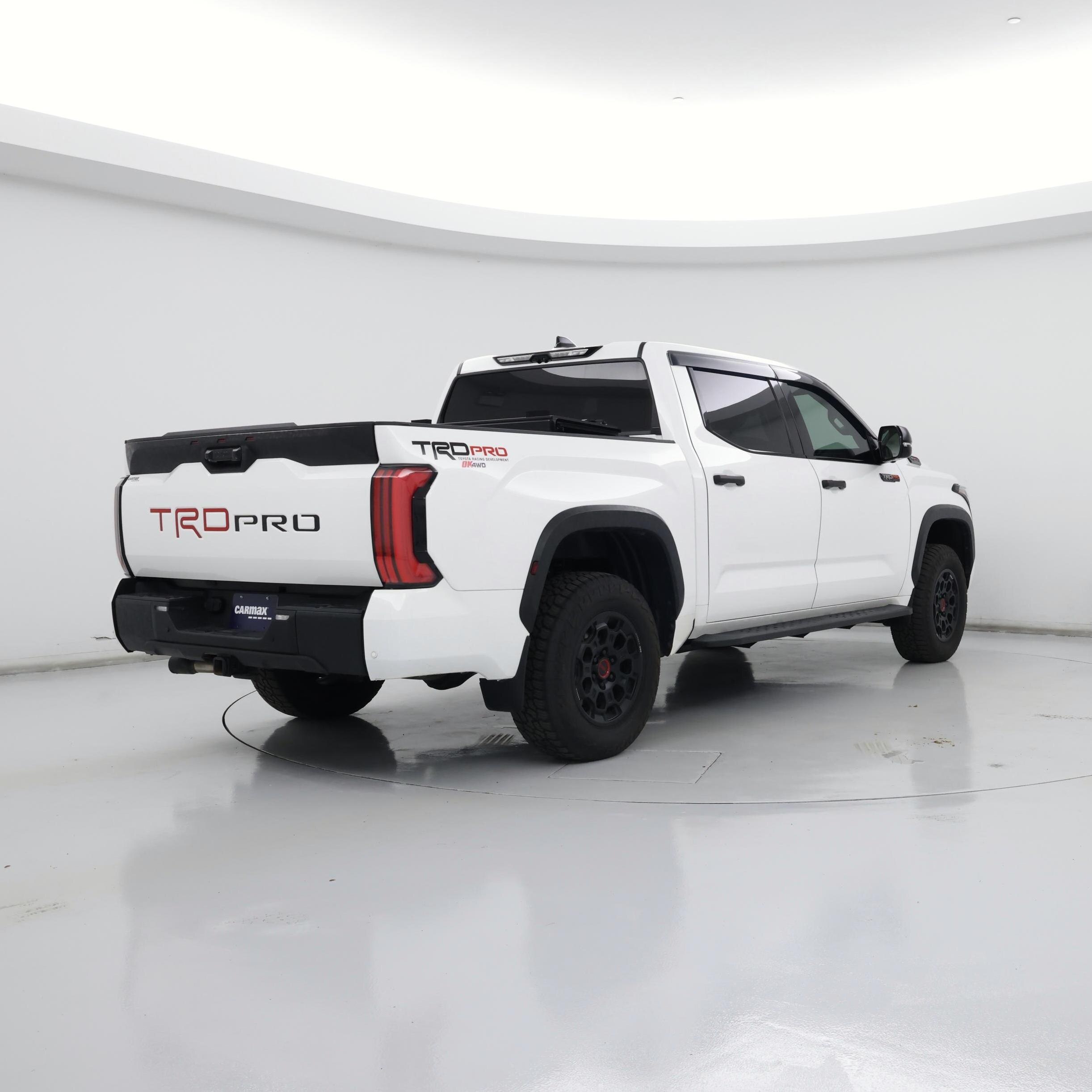 Thumbnail: 2022 Toyota Tundra - 8