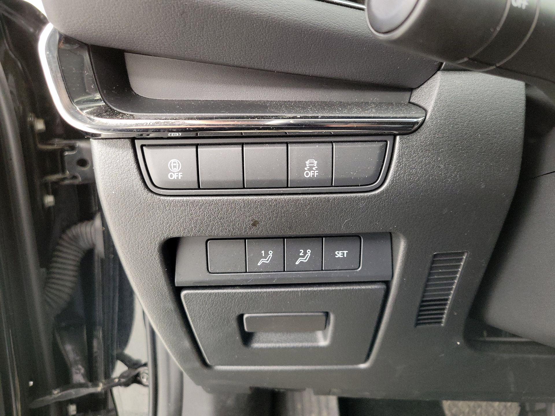 Thumbnail: 2022 Mazda Mazda3 - 13