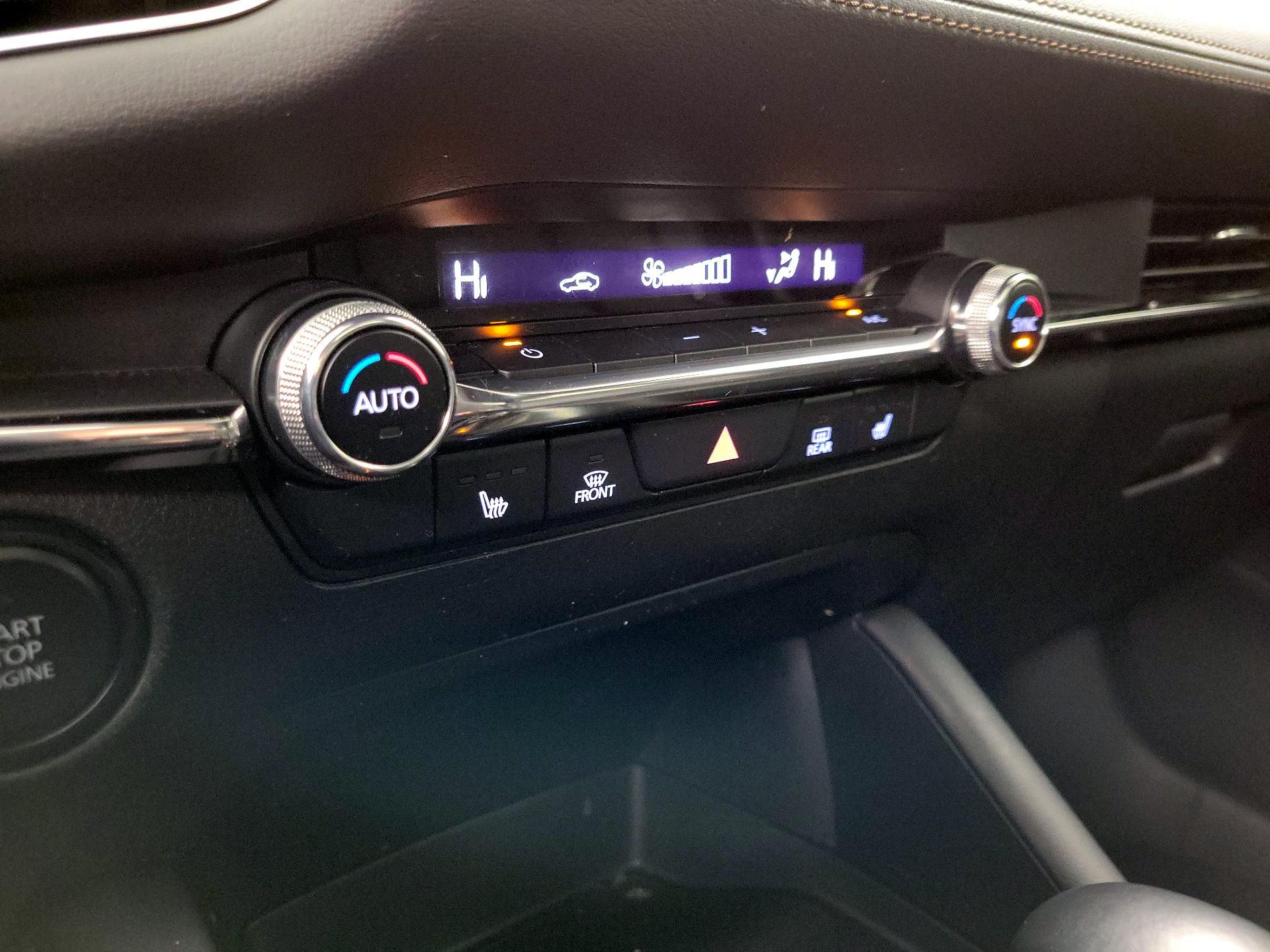 Thumbnail: 2022 Mazda Mazda3 - 16