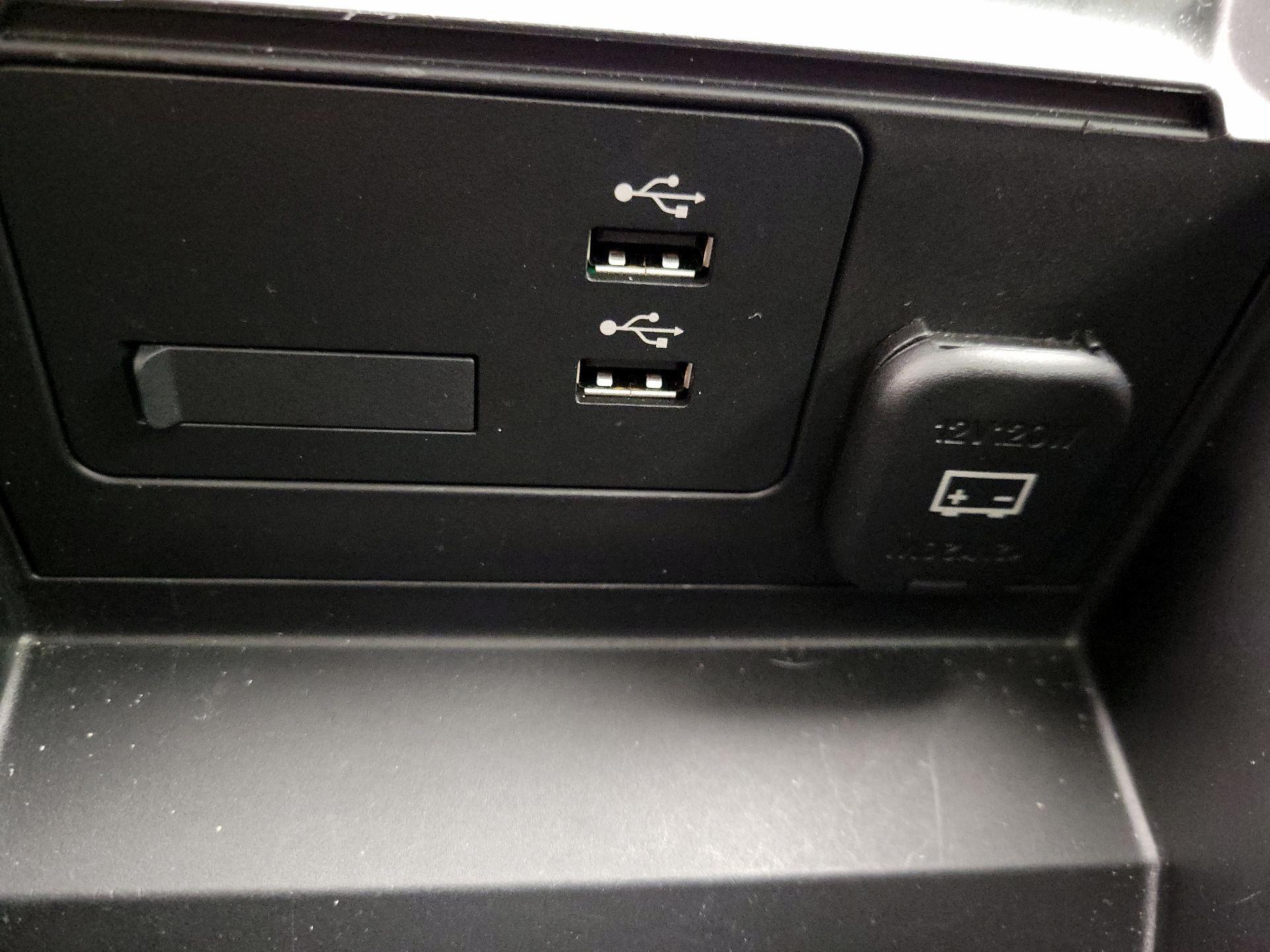 Thumbnail: 2022 Mazda Mazda3 - 18