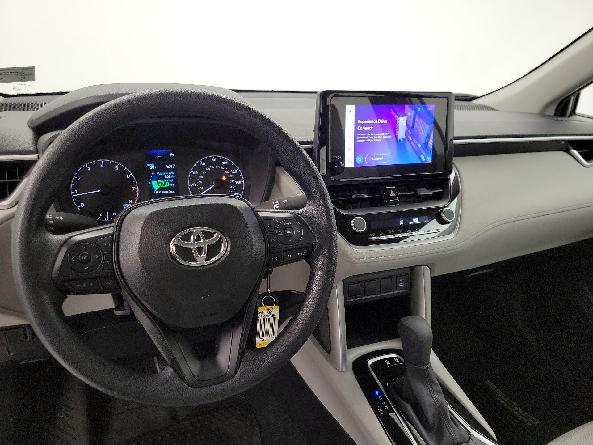 Thumbnail: 2025 Toyota Corolla Cross - 9