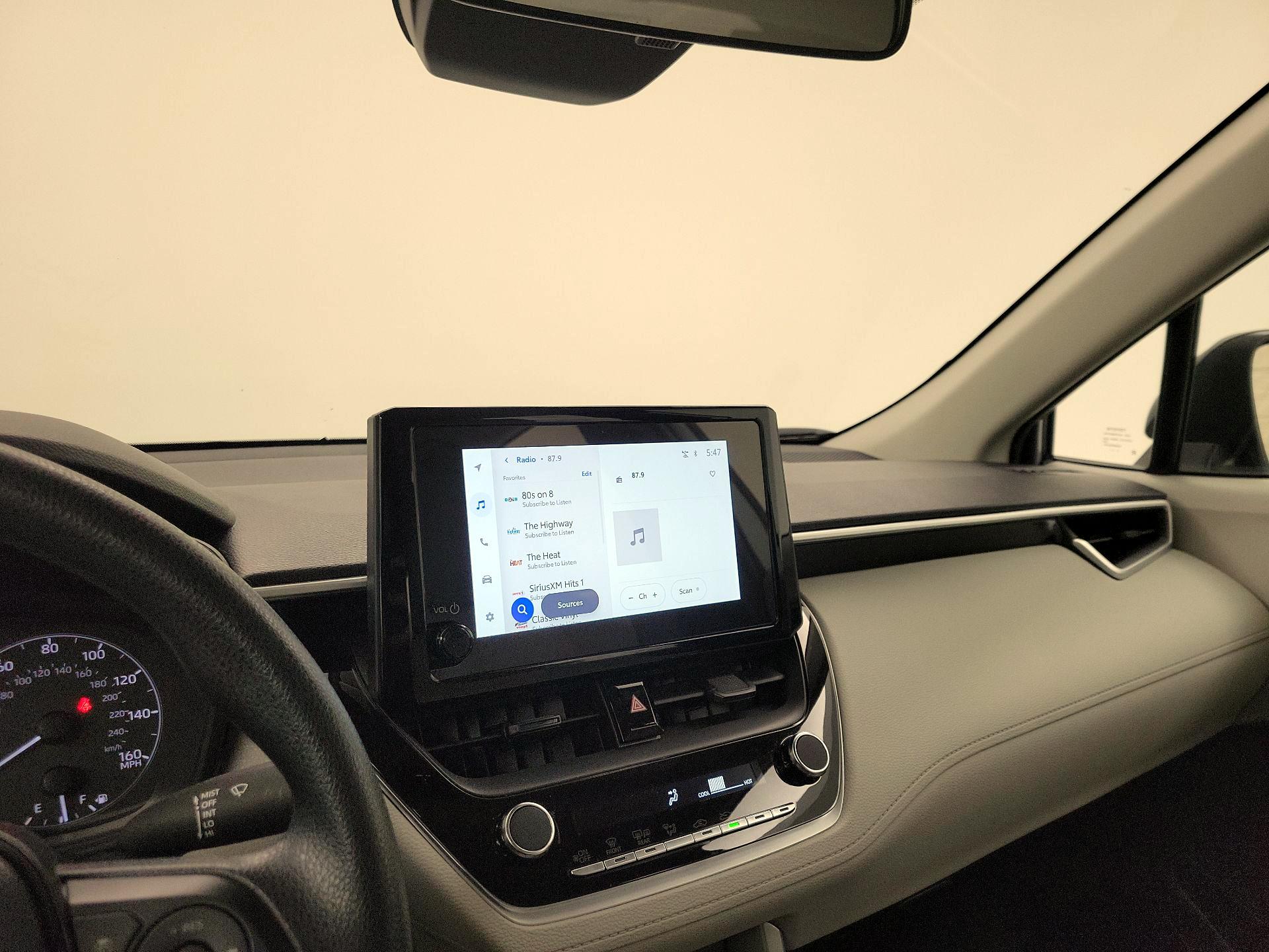 Thumbnail: 2025 Toyota Corolla Cross - 15