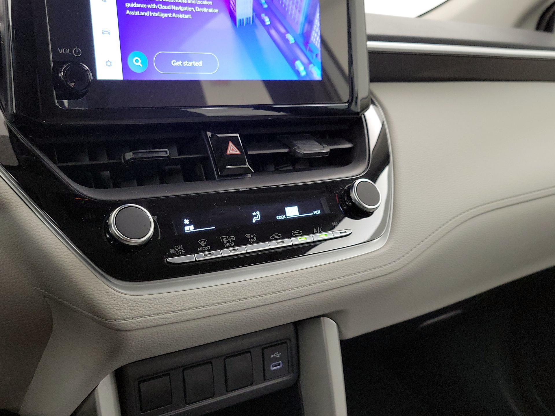 Thumbnail: 2025 Toyota Corolla Cross - 16