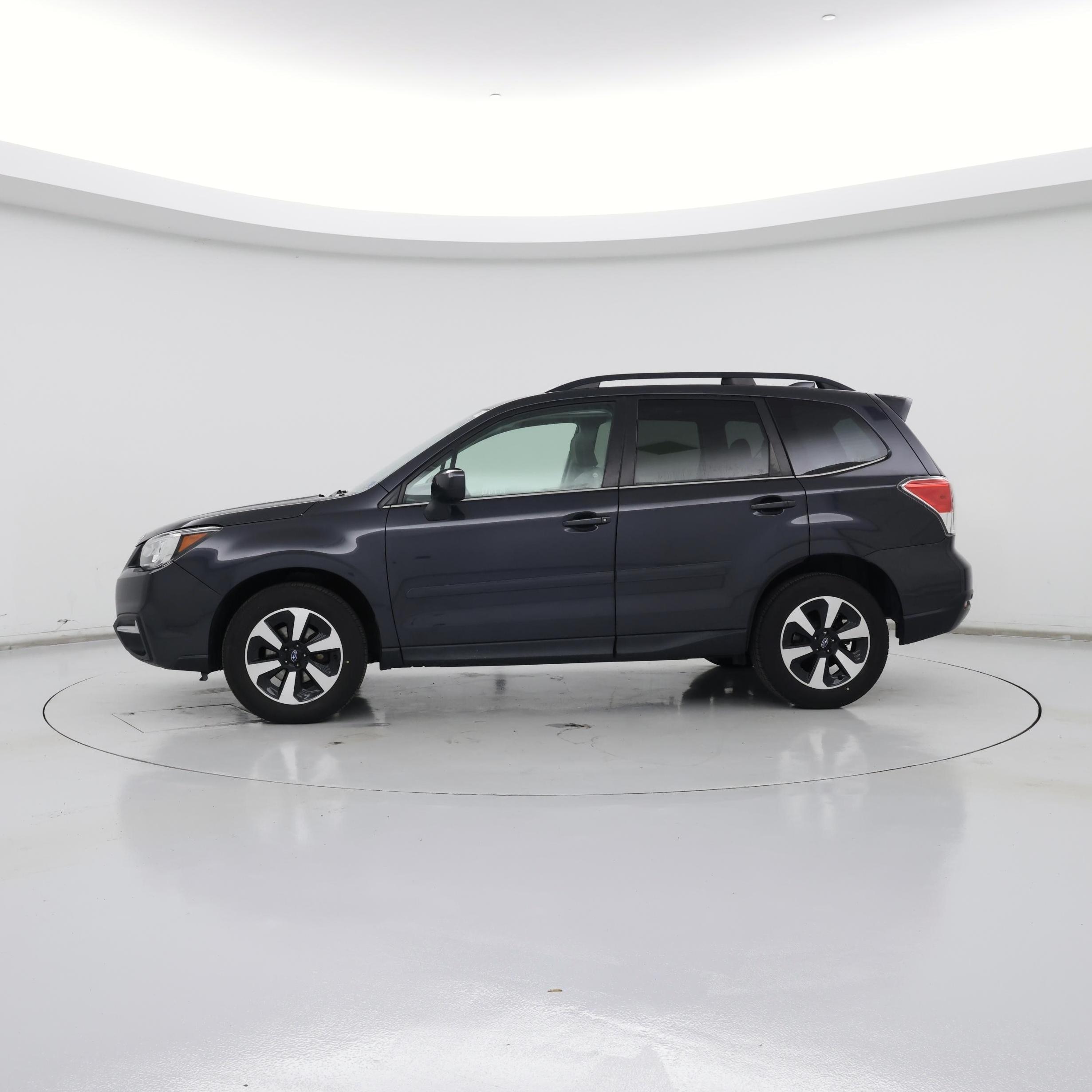 Thumbnail: 2018 Subaru Forester - 3