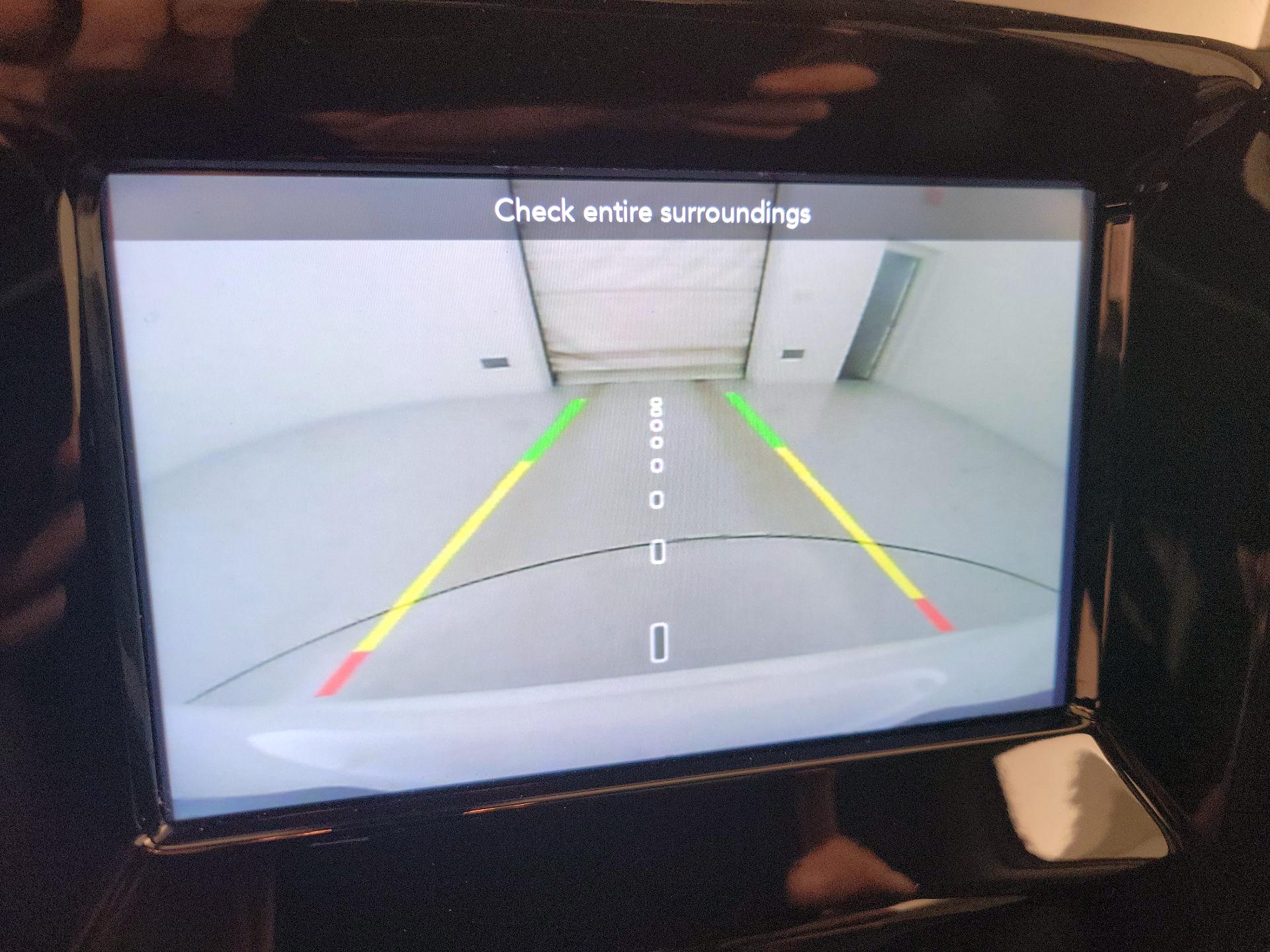 Thumbnail: 2021 Jeep Compass - 14