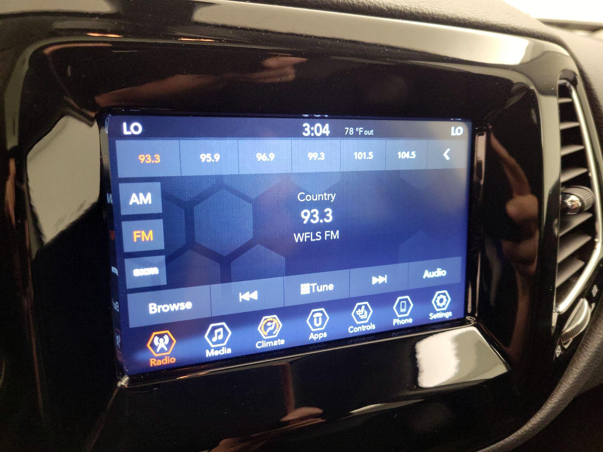 Thumbnail: 2021 Jeep Compass - 15