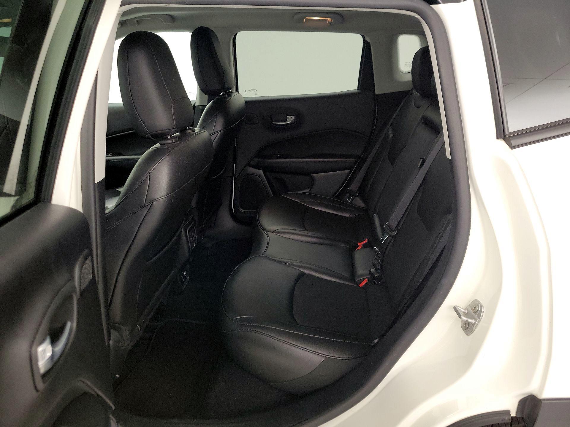 Thumbnail: 2021 Jeep Compass - 20