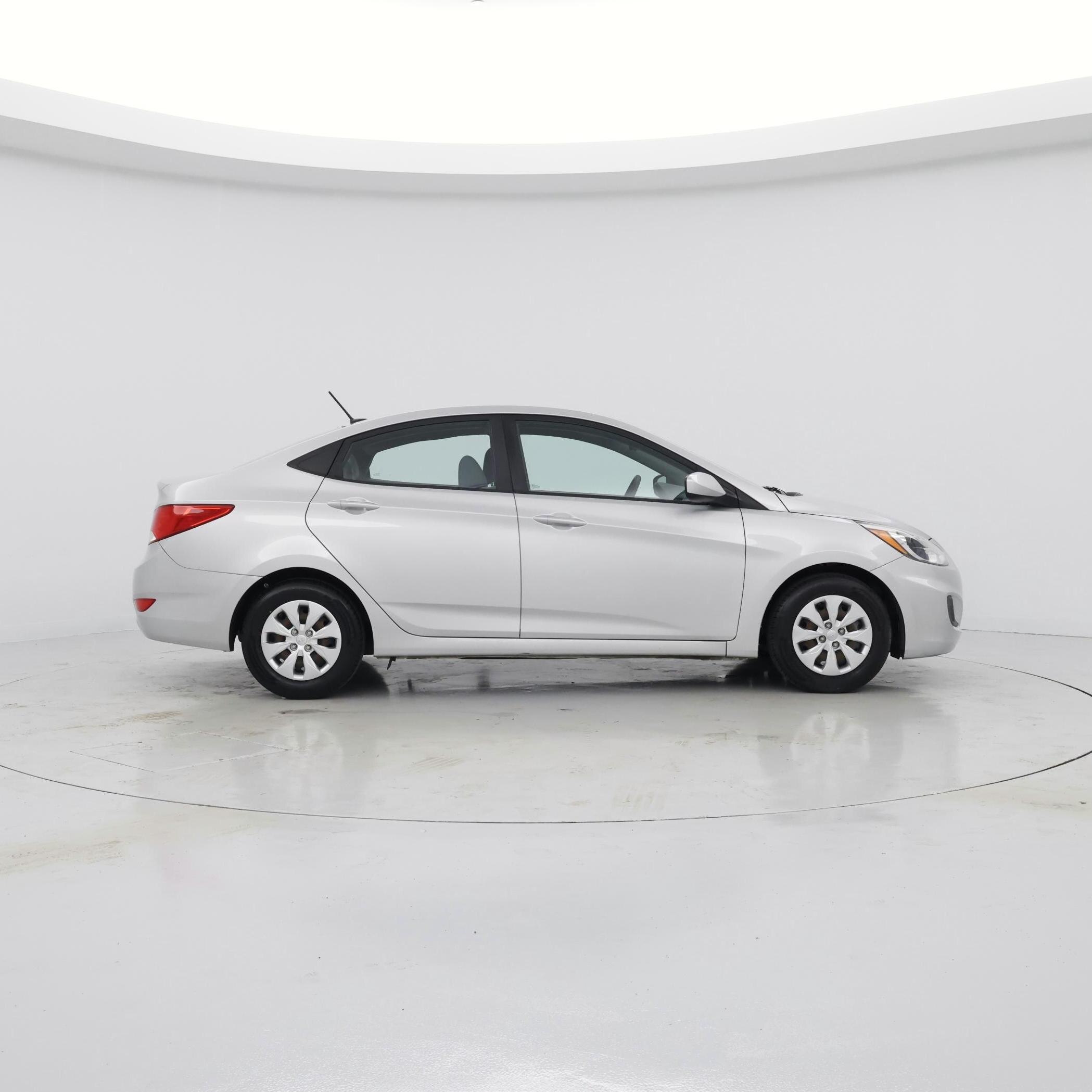 Thumbnail: 2017 Hyundai Accent - 7