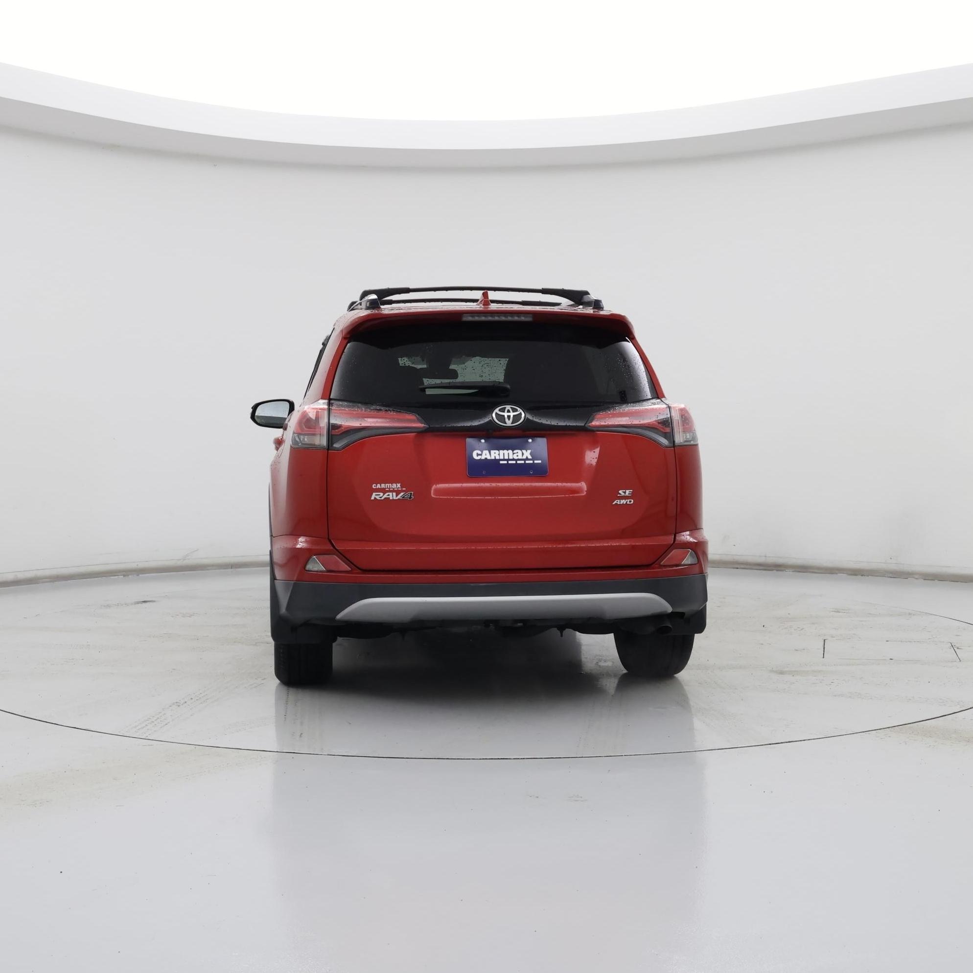 Thumbnail: 2017 Toyota RAV4 - 6