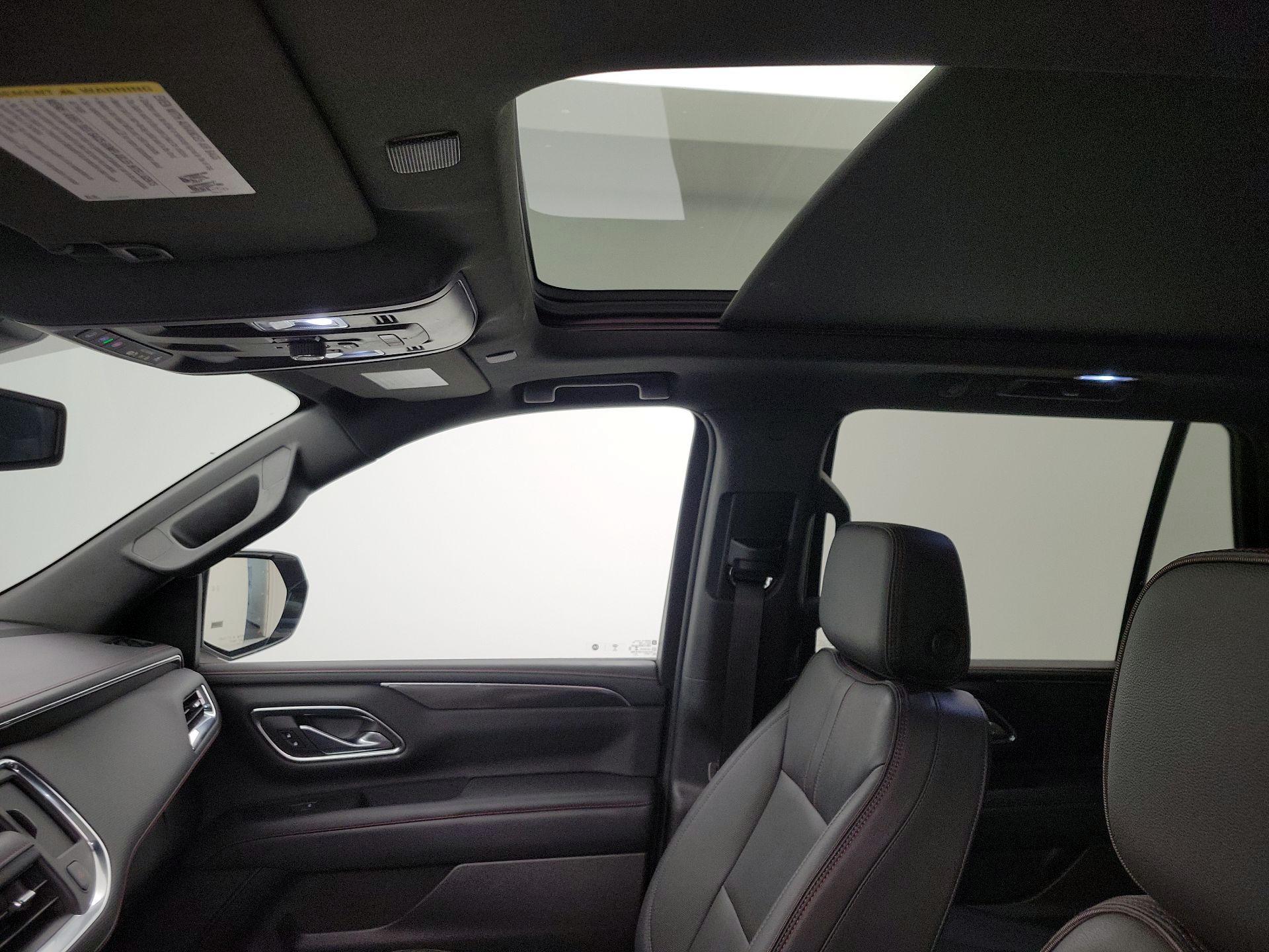 Thumbnail: 2022 Chevrolet Tahoe - 19