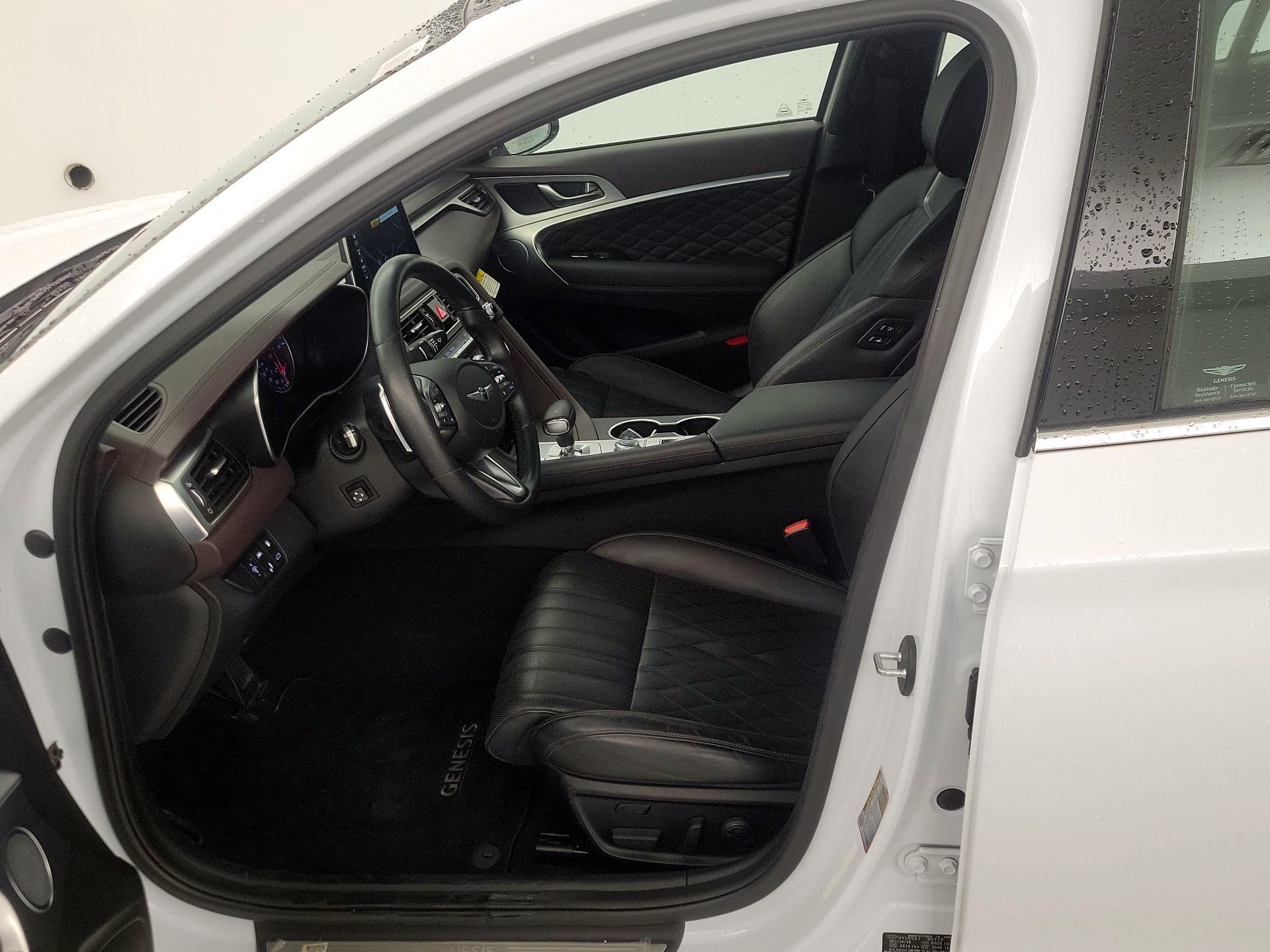 Thumbnail: 2019 Genesis G70 - 11