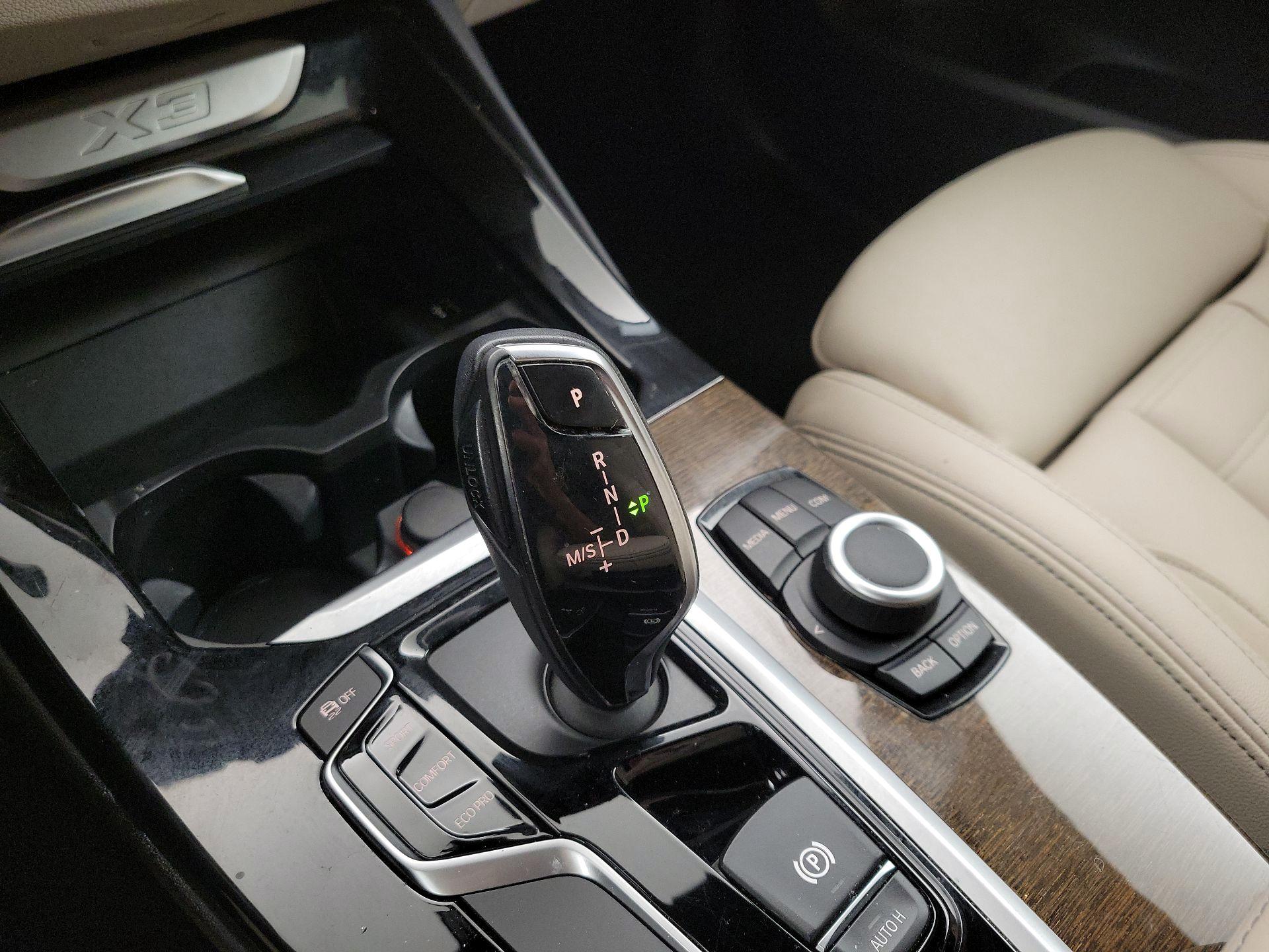 Thumbnail: 2019 BMW X3 - 17