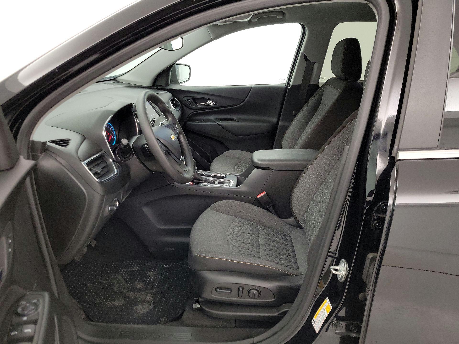 Thumbnail: 2023 Chevrolet Equinox - 11