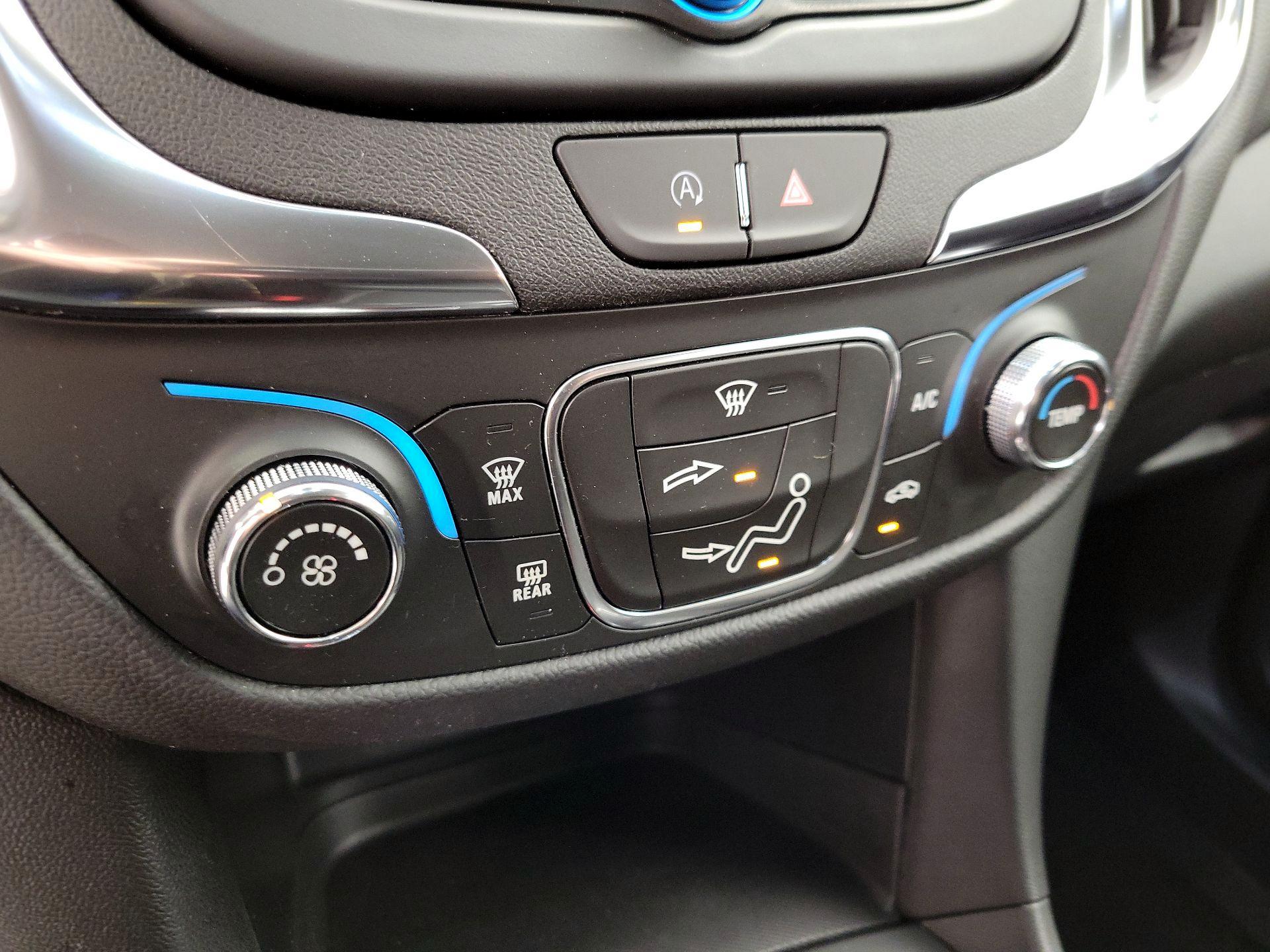 Thumbnail: 2023 Chevrolet Equinox - 16