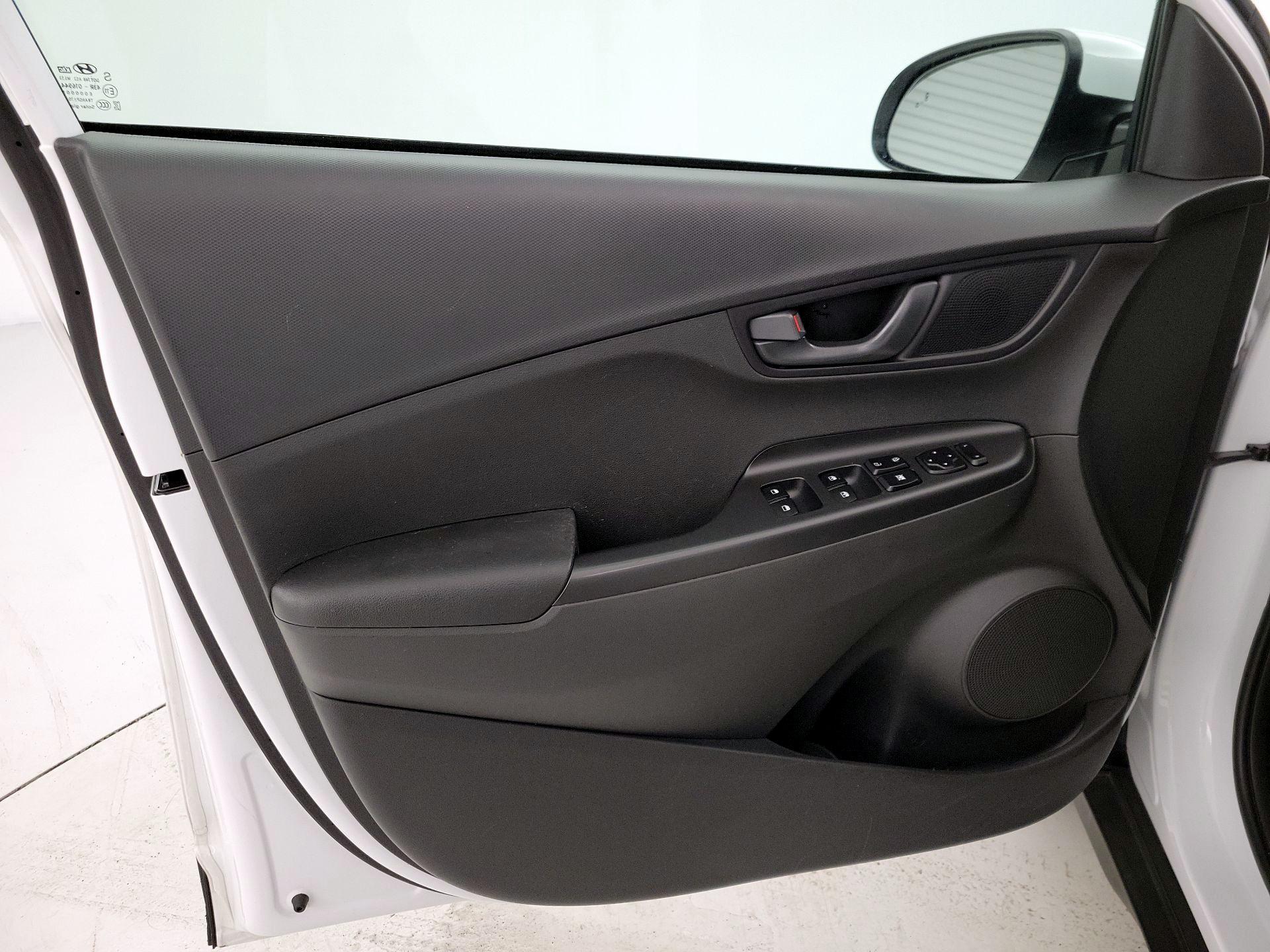 Thumbnail: 2023 Hyundai Kona - 12