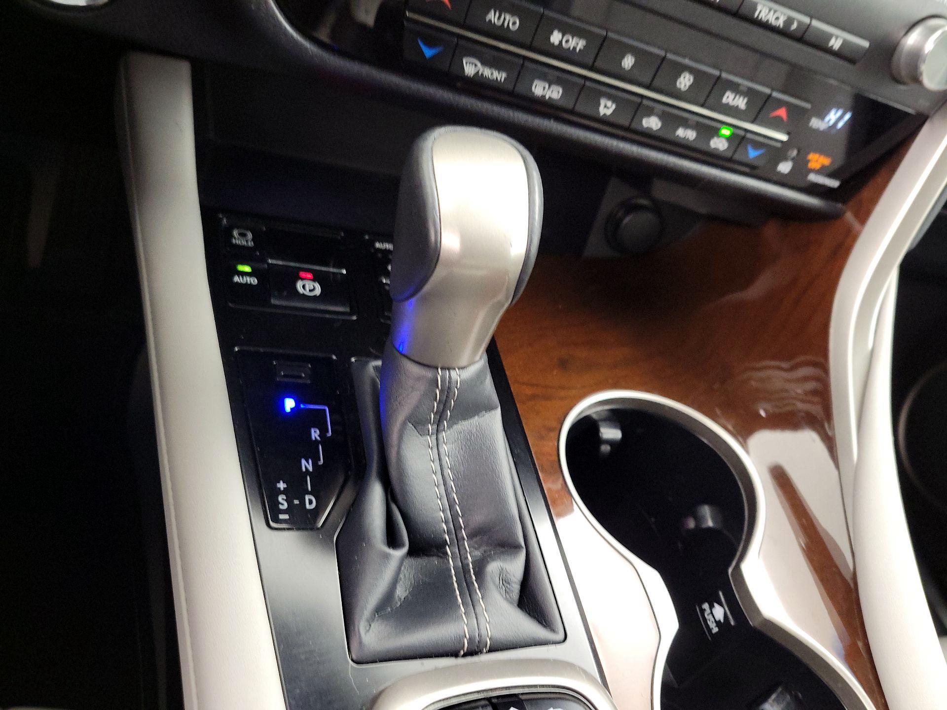 Thumbnail: 2018 Lexus RX - 18