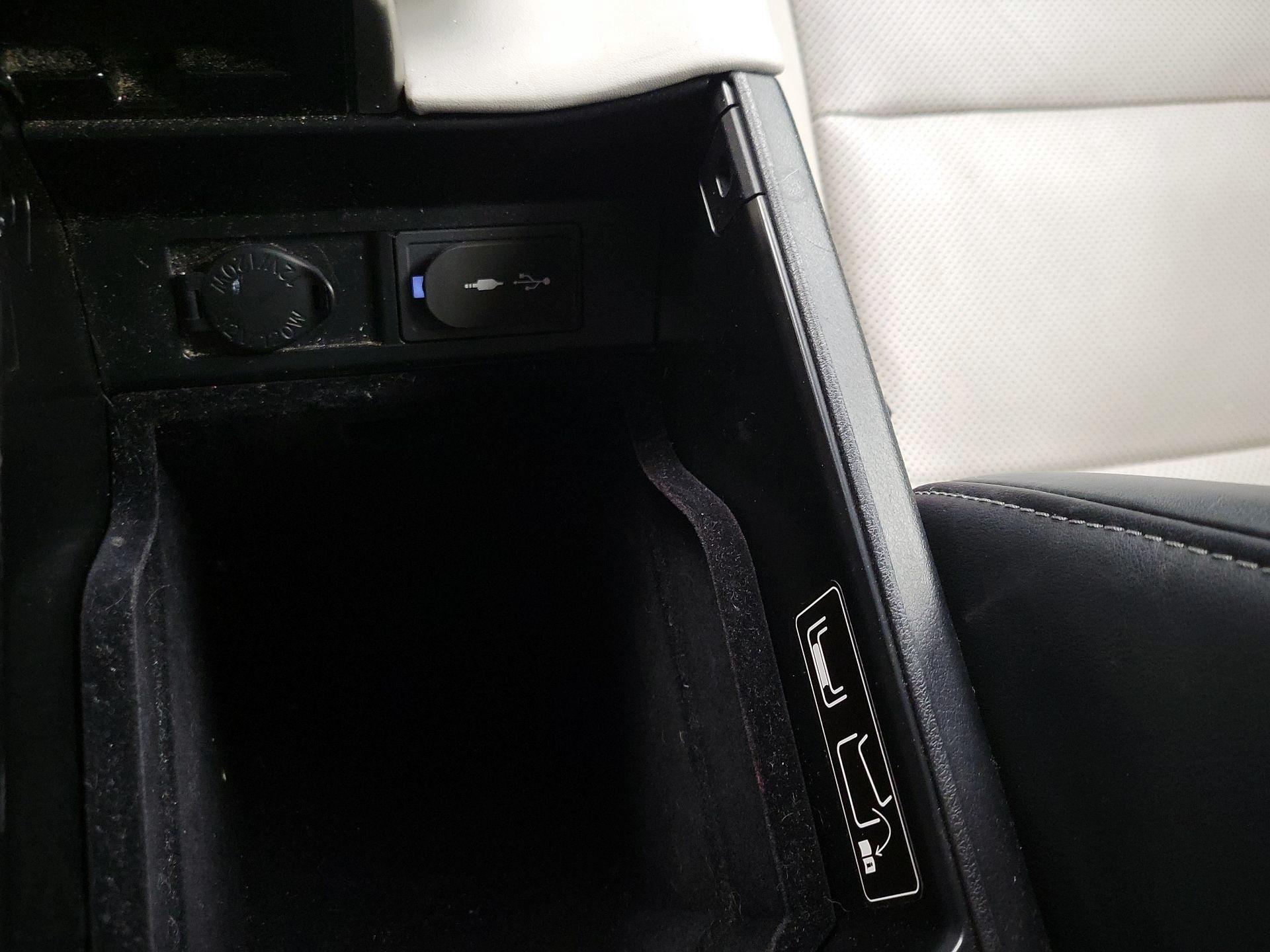 Thumbnail: 2018 Lexus RX - 19