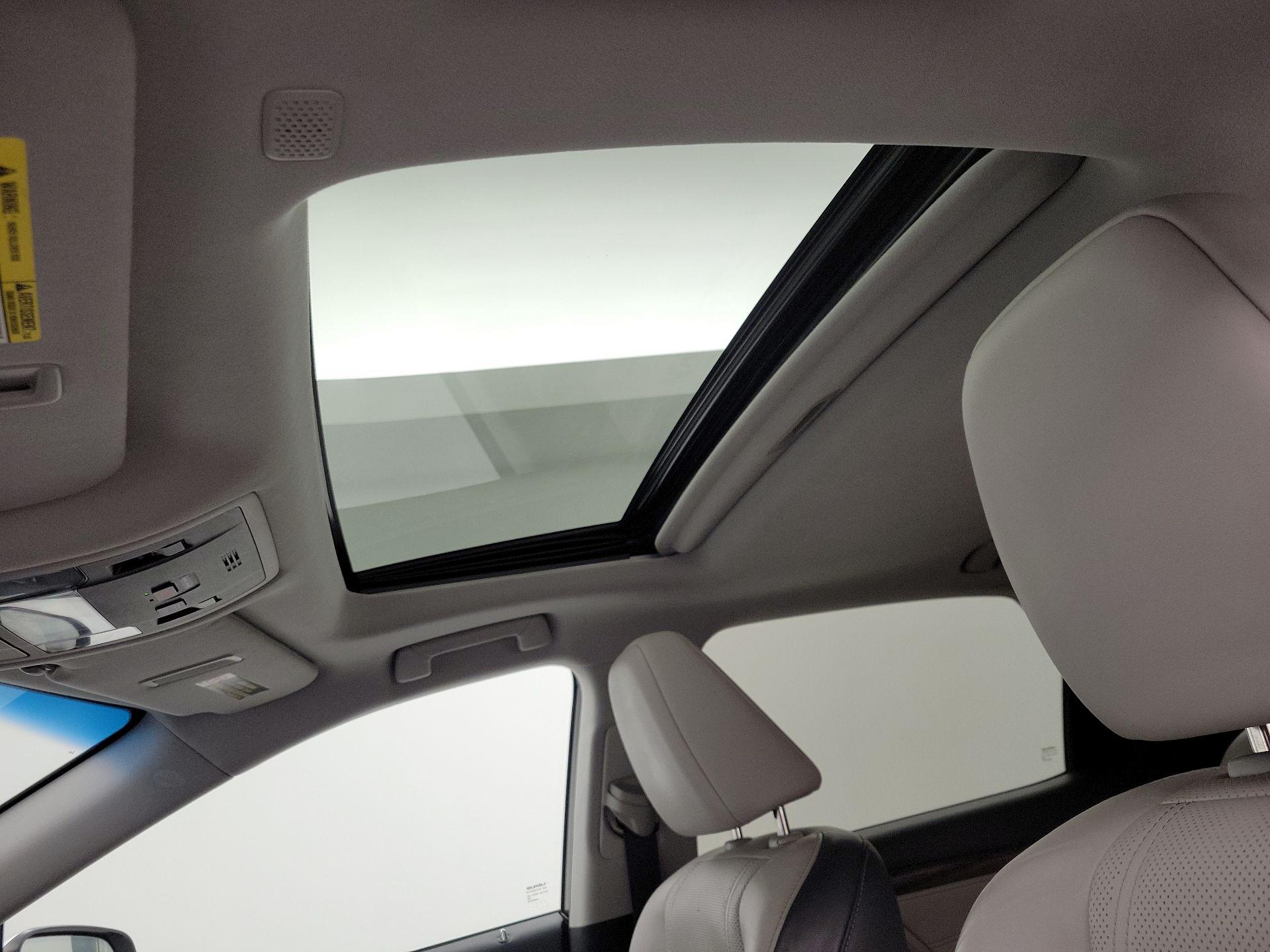 Thumbnail: 2018 Lexus RX - 20