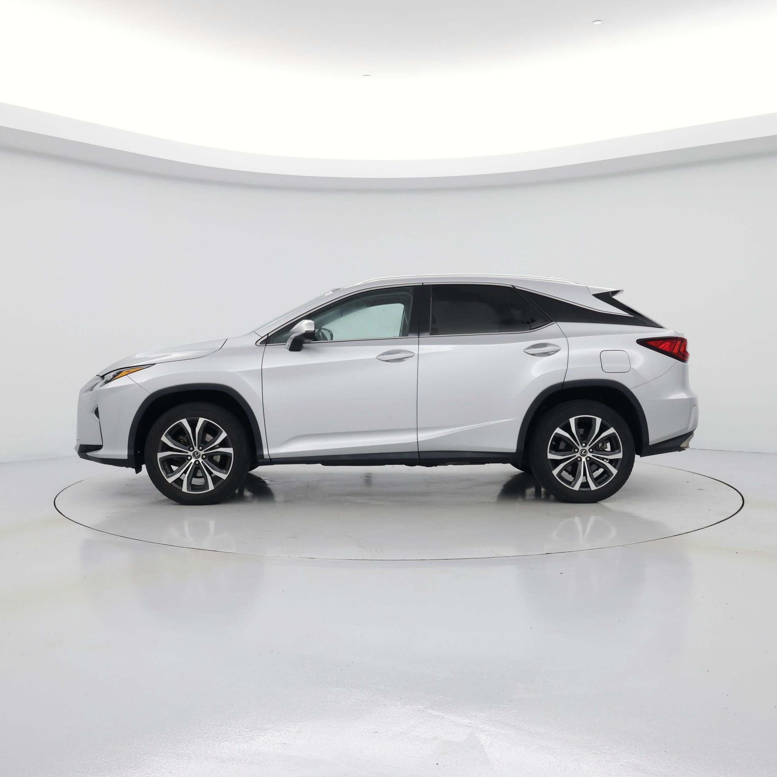 Thumbnail: 2018 Lexus RX - 3