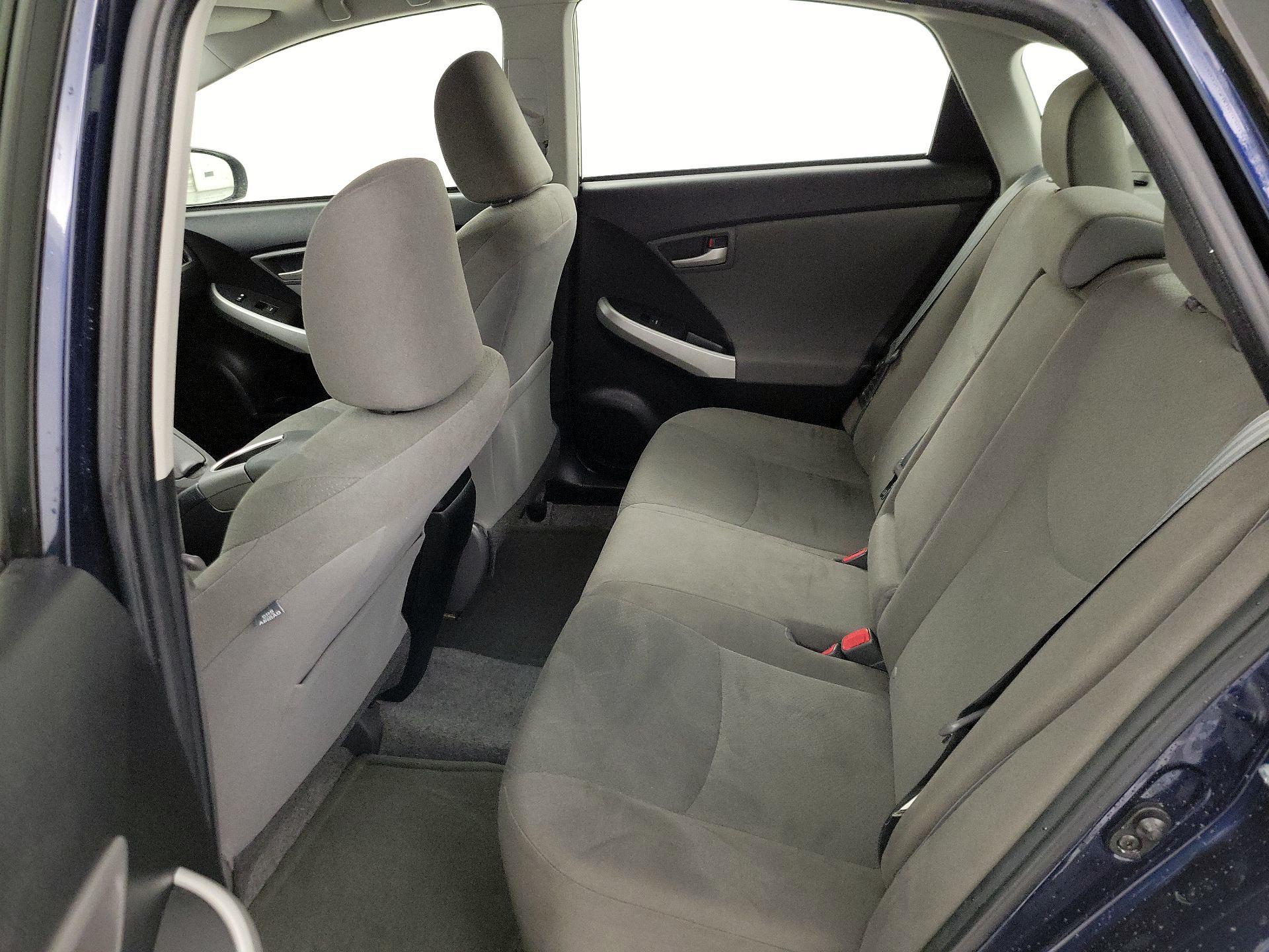 Thumbnail: 2015 Toyota Prius - 19