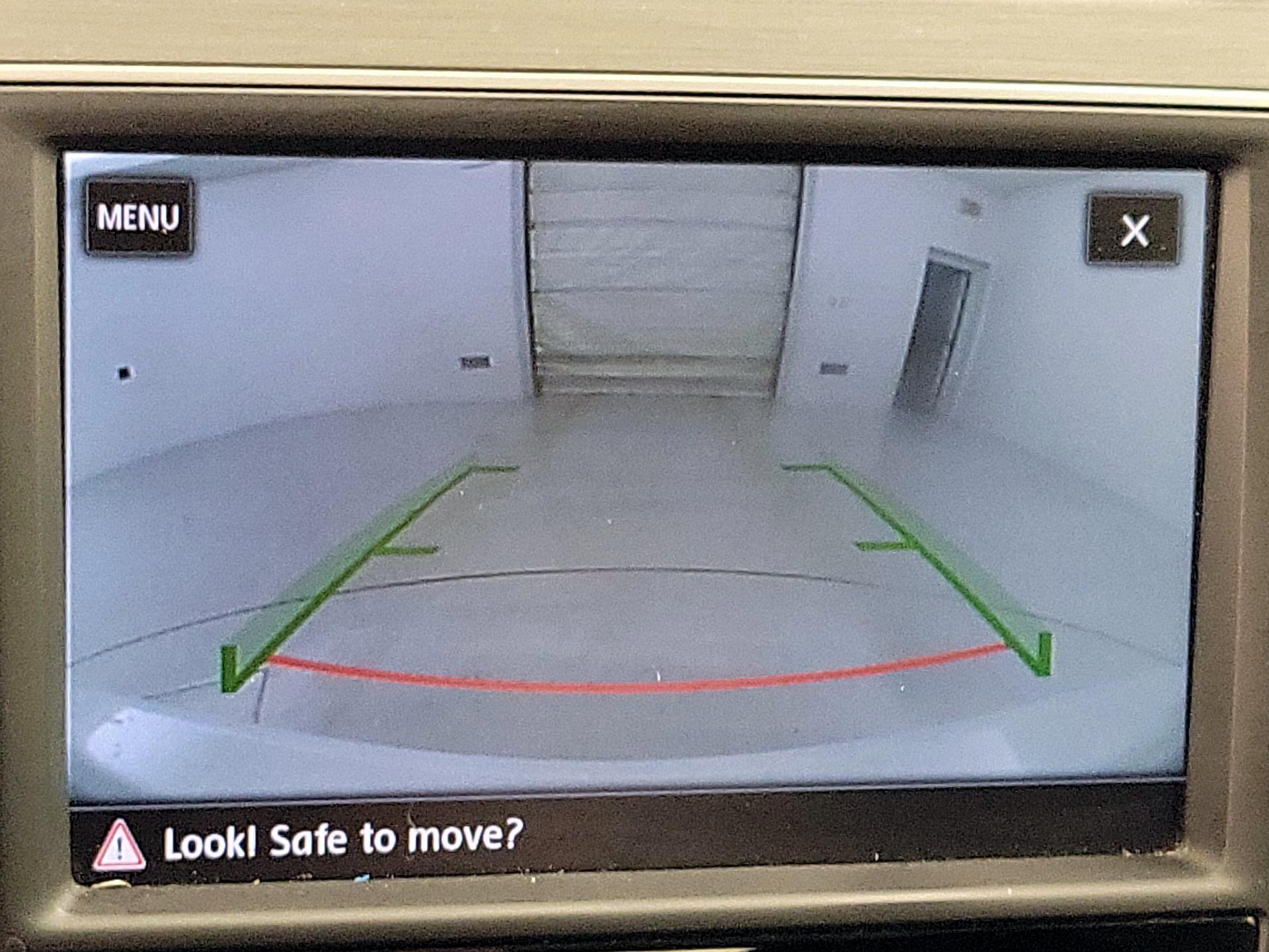 Thumbnail: 2017 Volkswagen Golf - 14