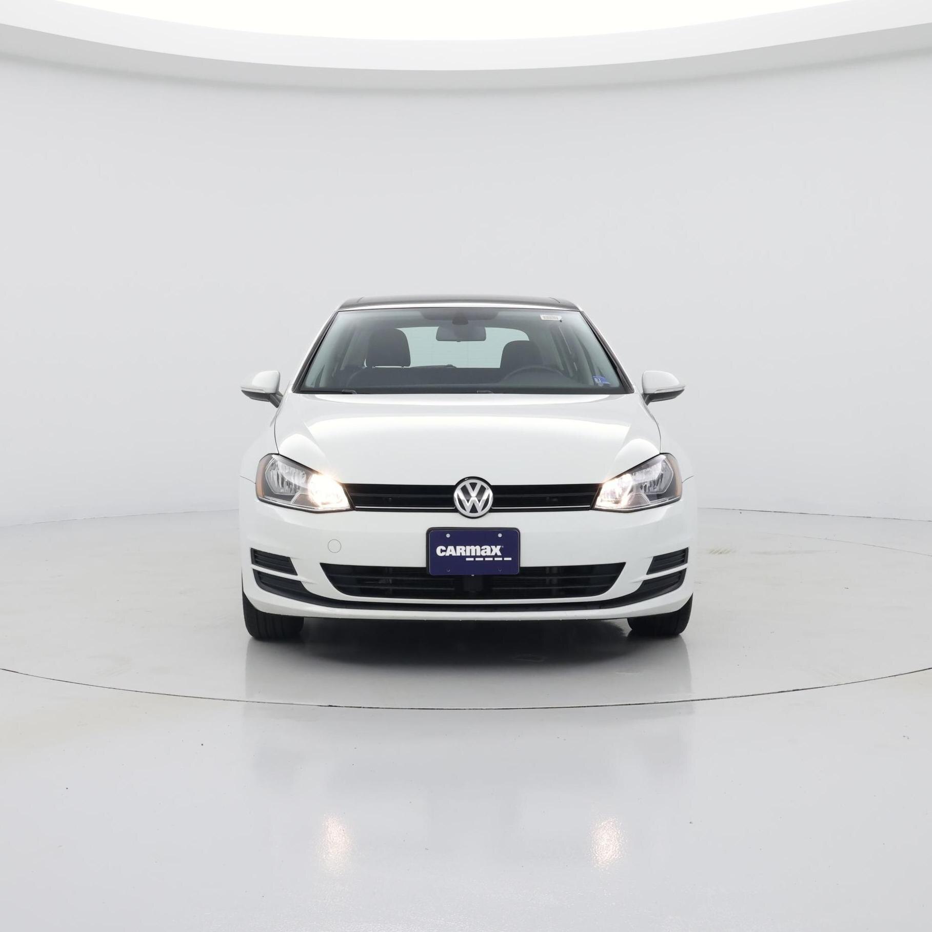 Thumbnail: 2017 Volkswagen Golf - 5