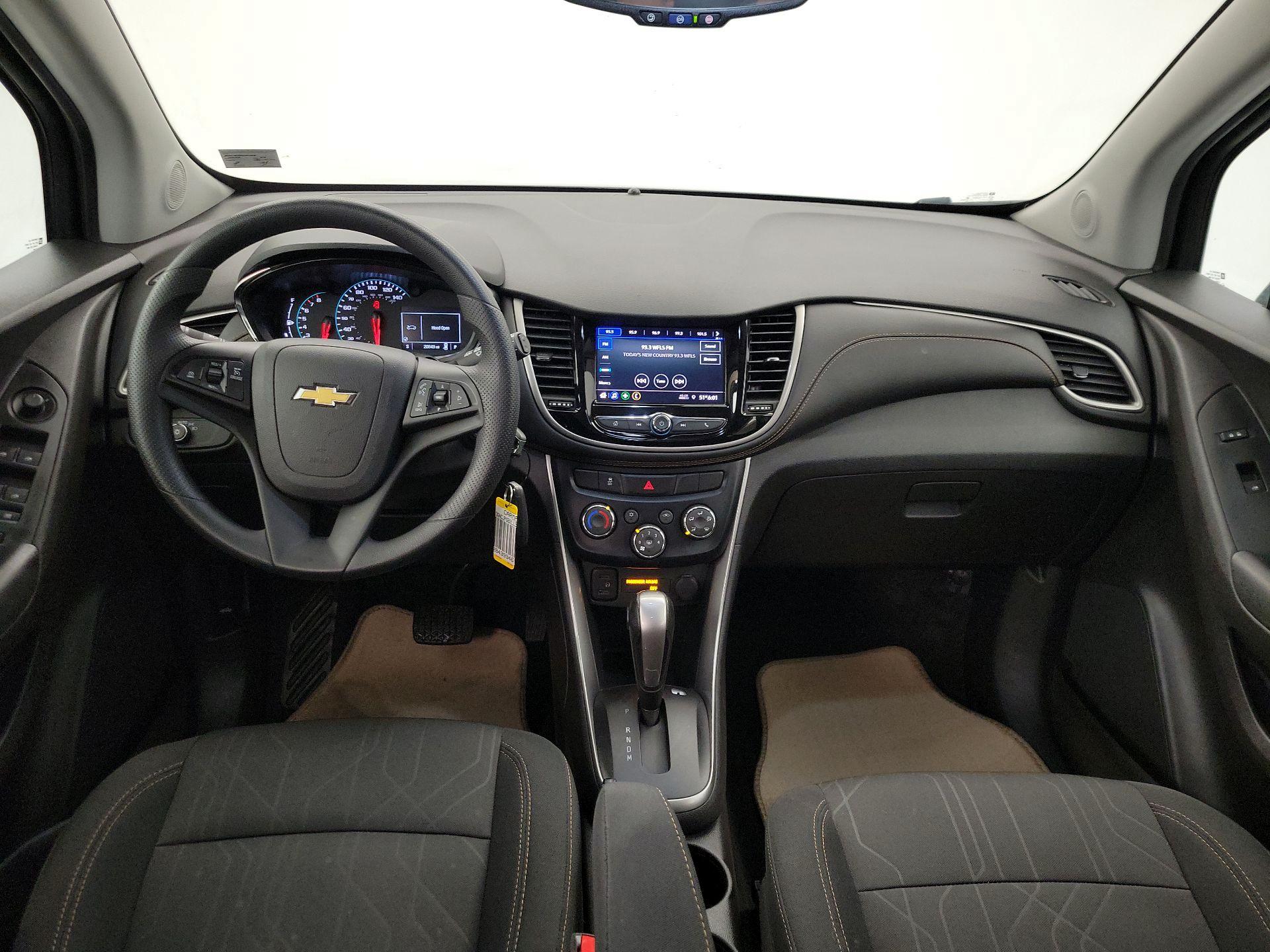 Thumbnail: 2020 Chevrolet Trax - 9