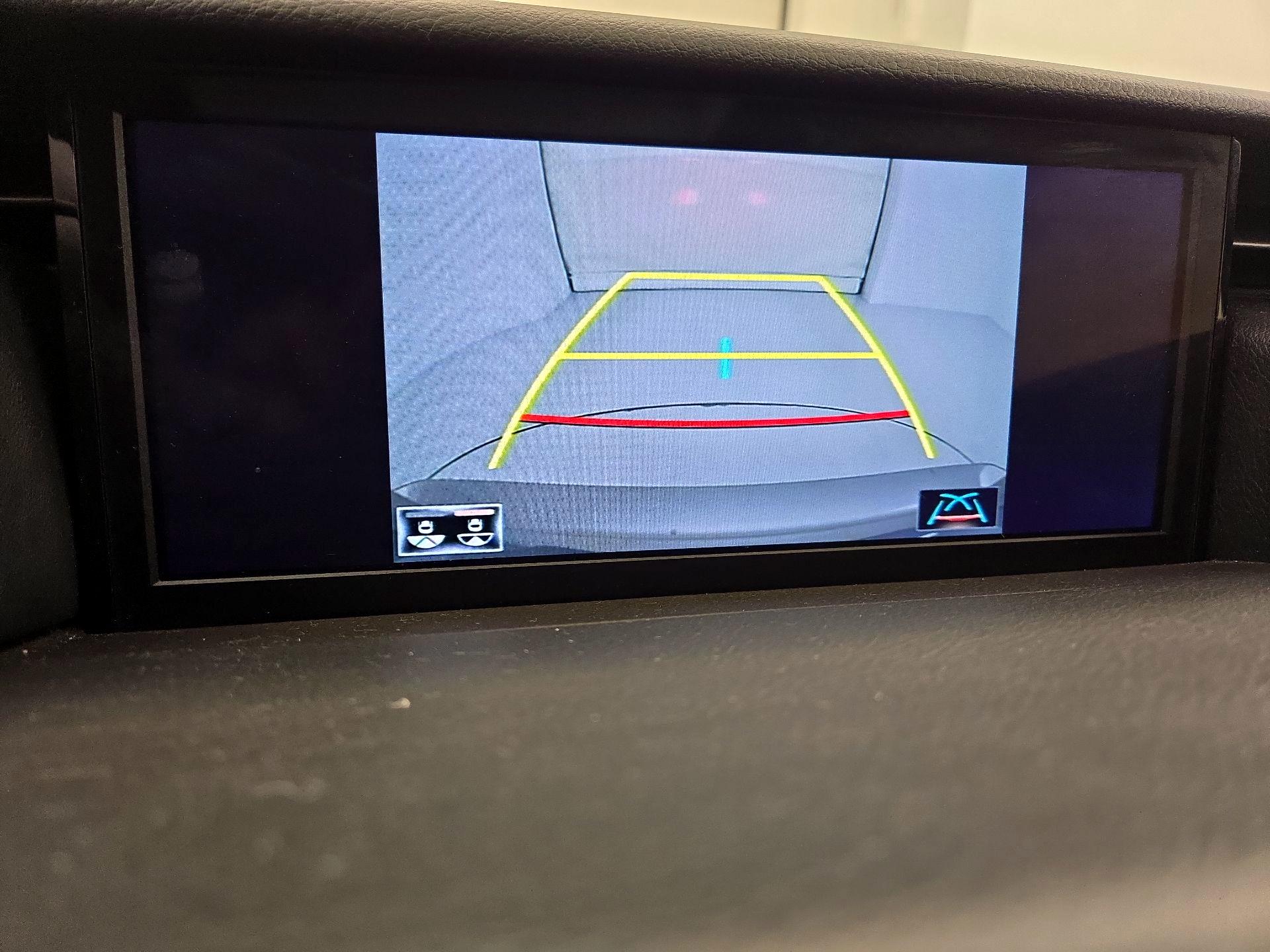 Thumbnail: 2021 Lexus RC - 15