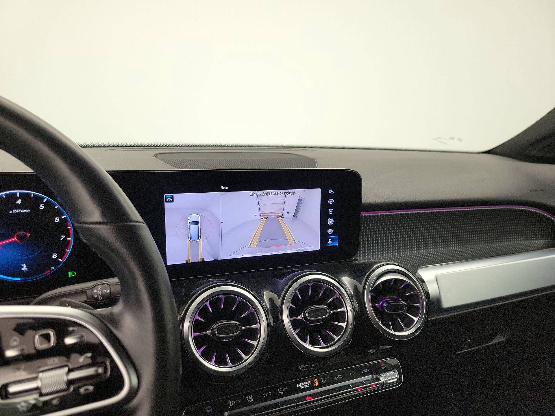 Thumbnail: 2022 Mercedes-Benz GLB - 15