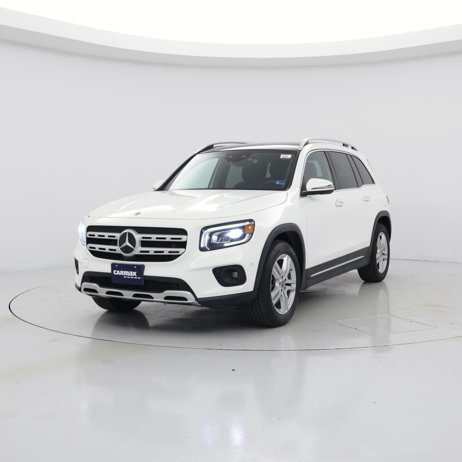 Thumbnail: 2022 Mercedes-Benz GLB - 4