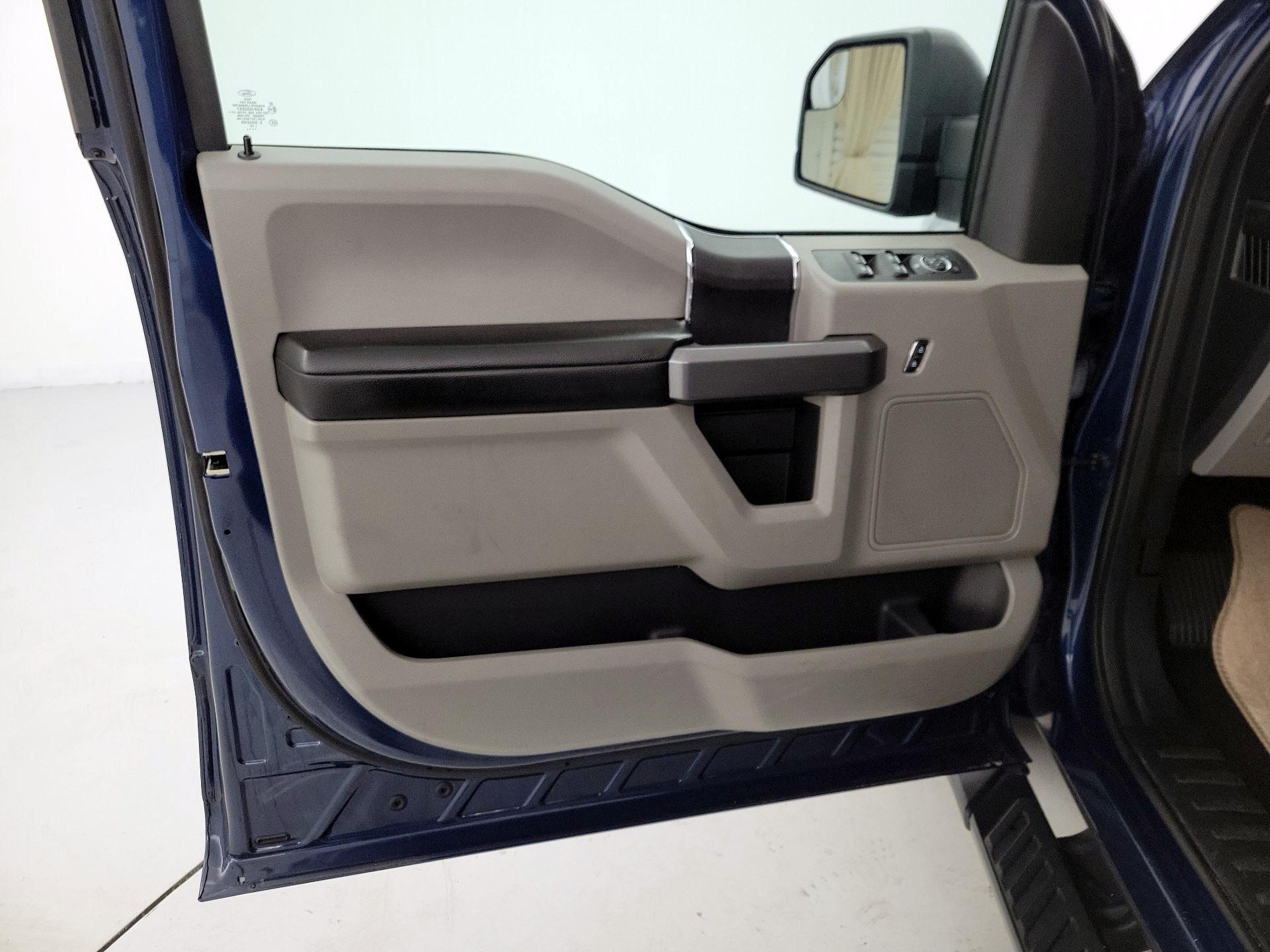 Thumbnail: 2018 Ford F-150 - 12