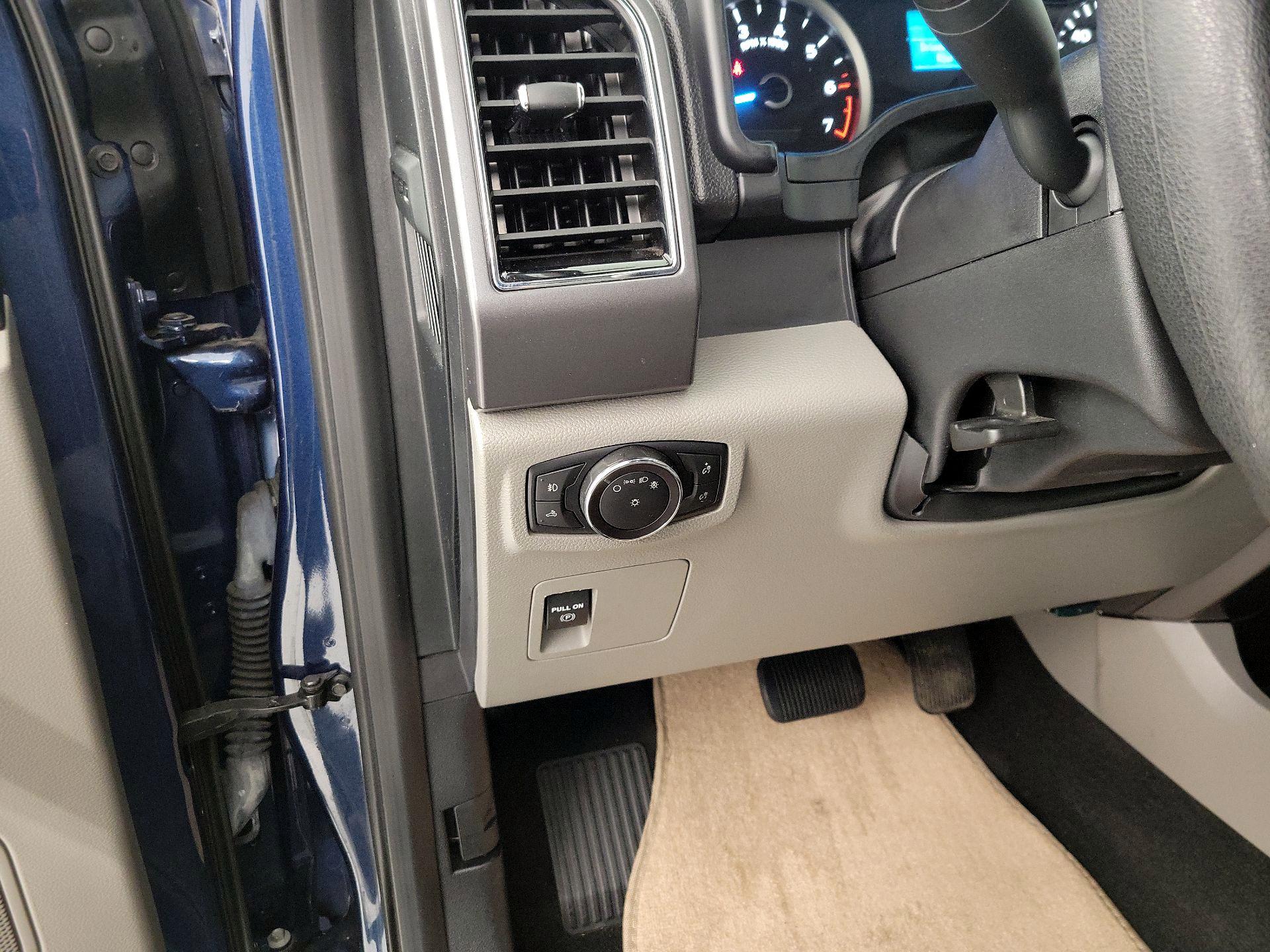 Thumbnail: 2018 Ford F-150 - 13