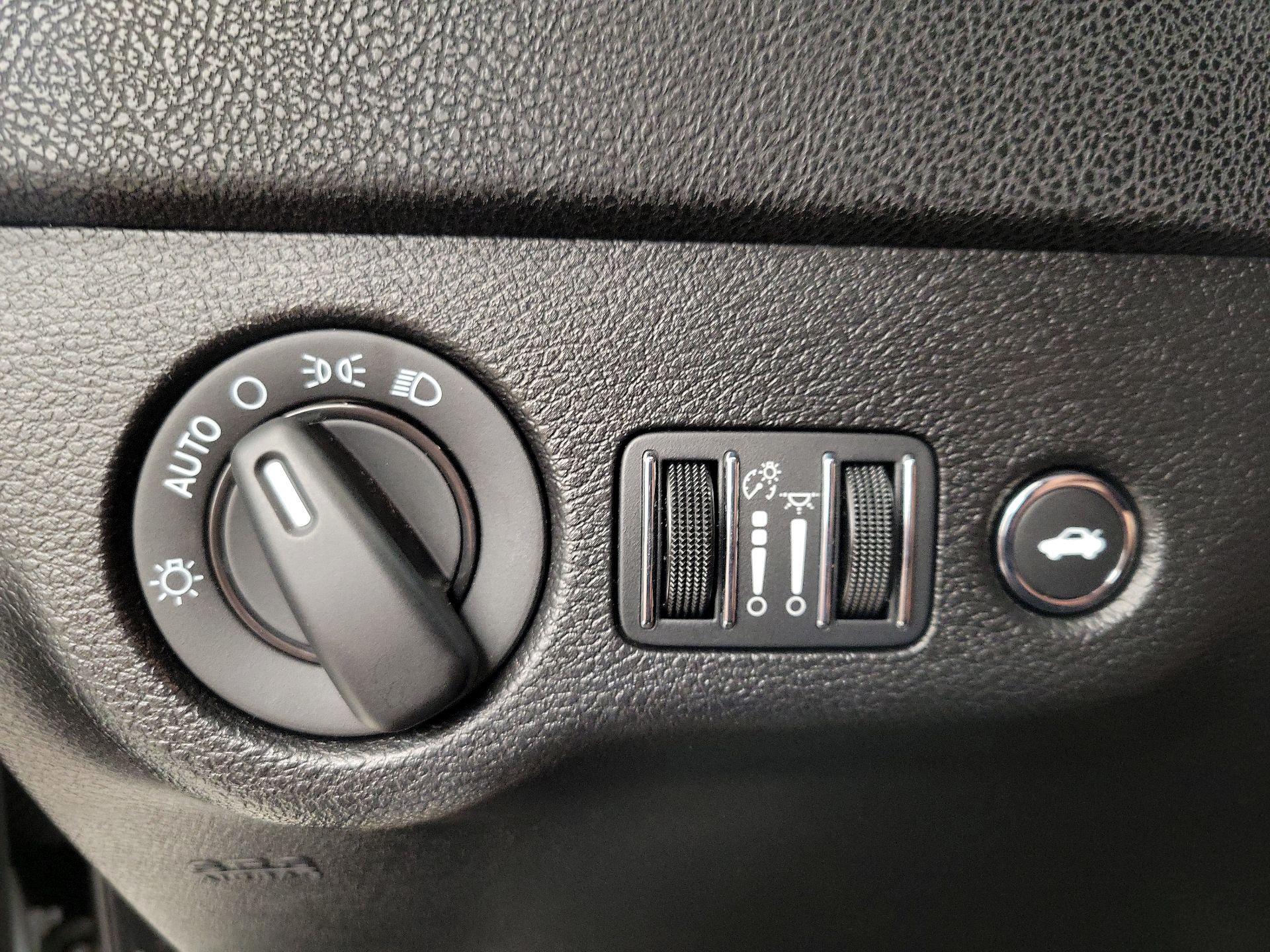 Thumbnail: 2023 Dodge Charger - 13