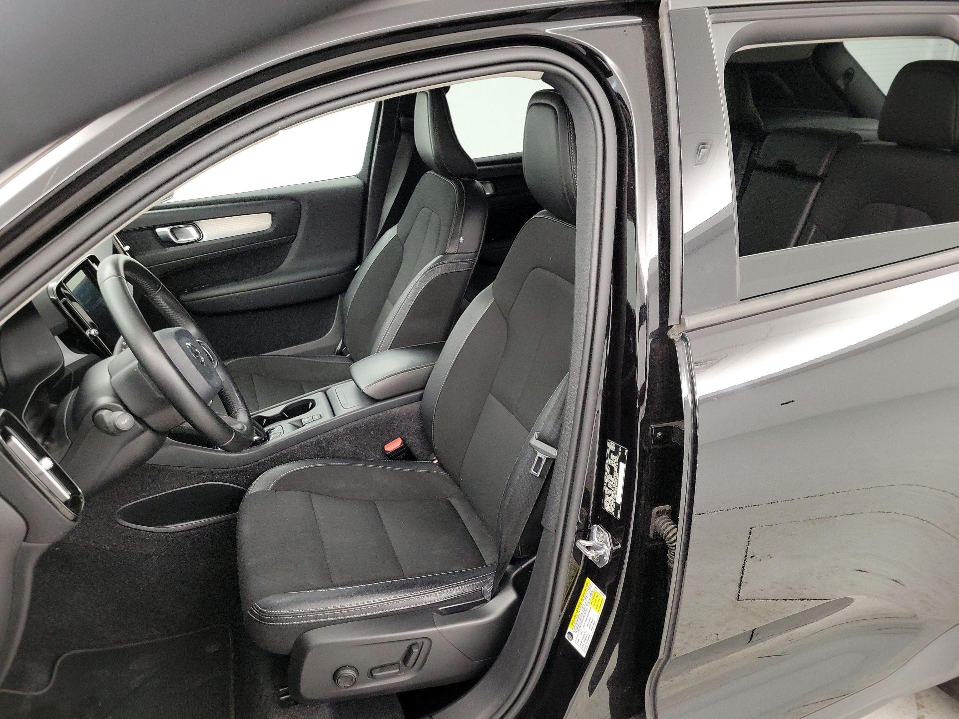 Thumbnail: 2020 Volvo XC40 - 11