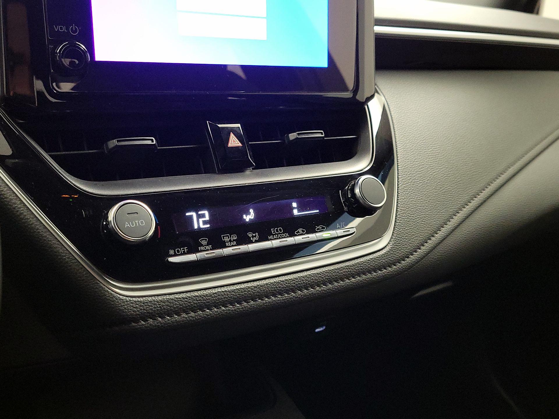 Thumbnail: 2023 Toyota Corolla - 16