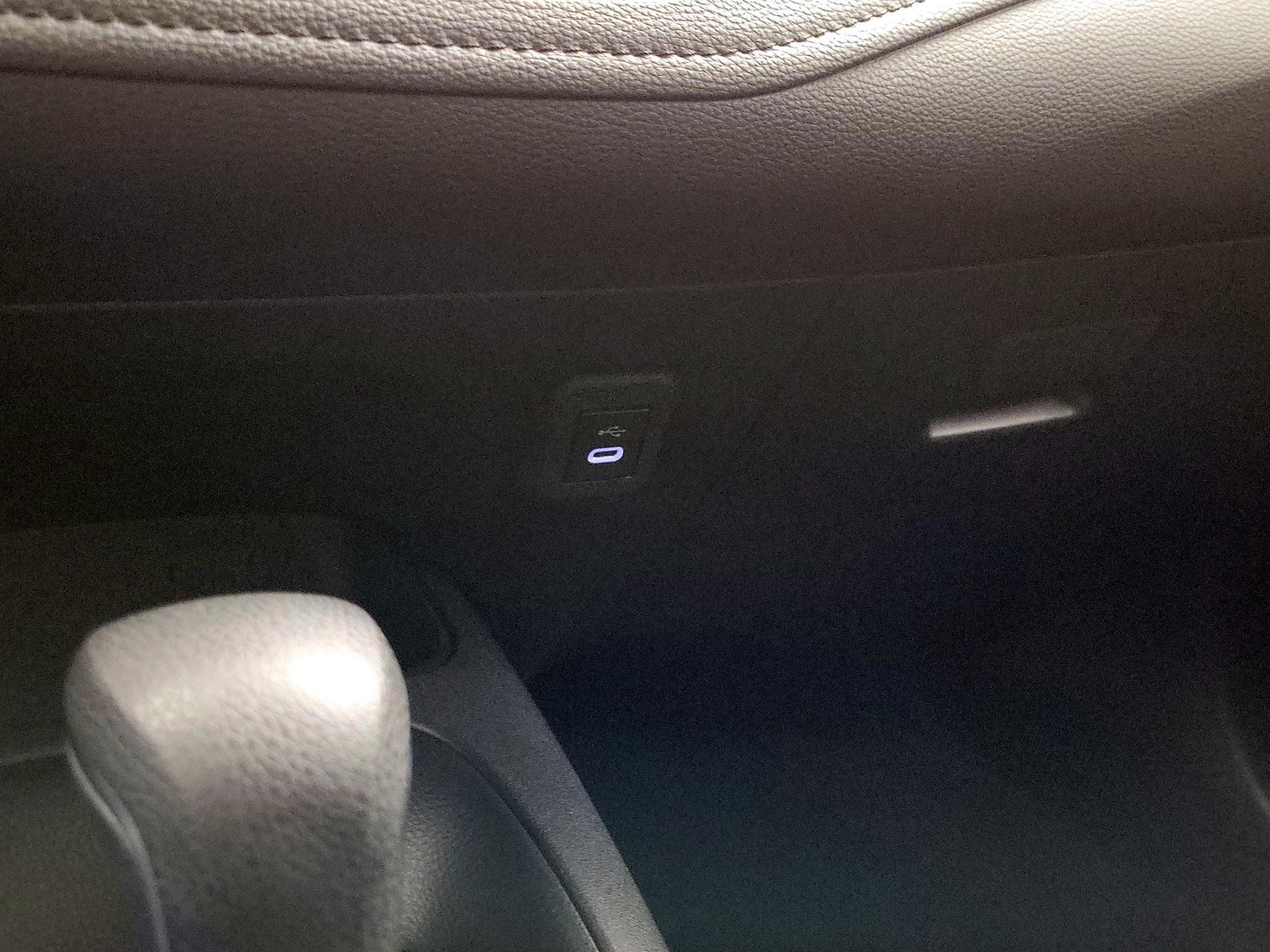 Thumbnail: 2023 Toyota Corolla - 18