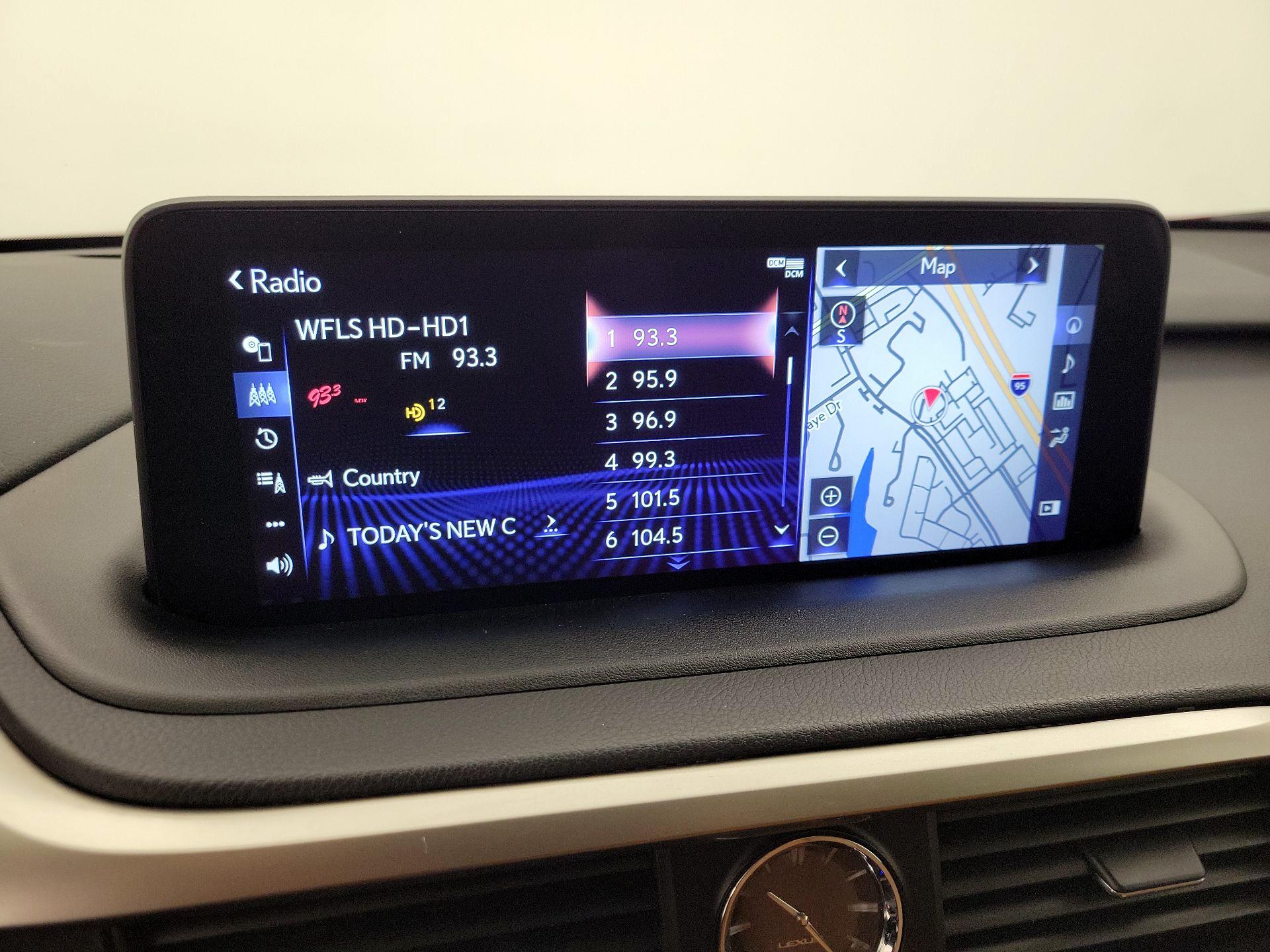 Thumbnail: 2021 Lexus RX - 16