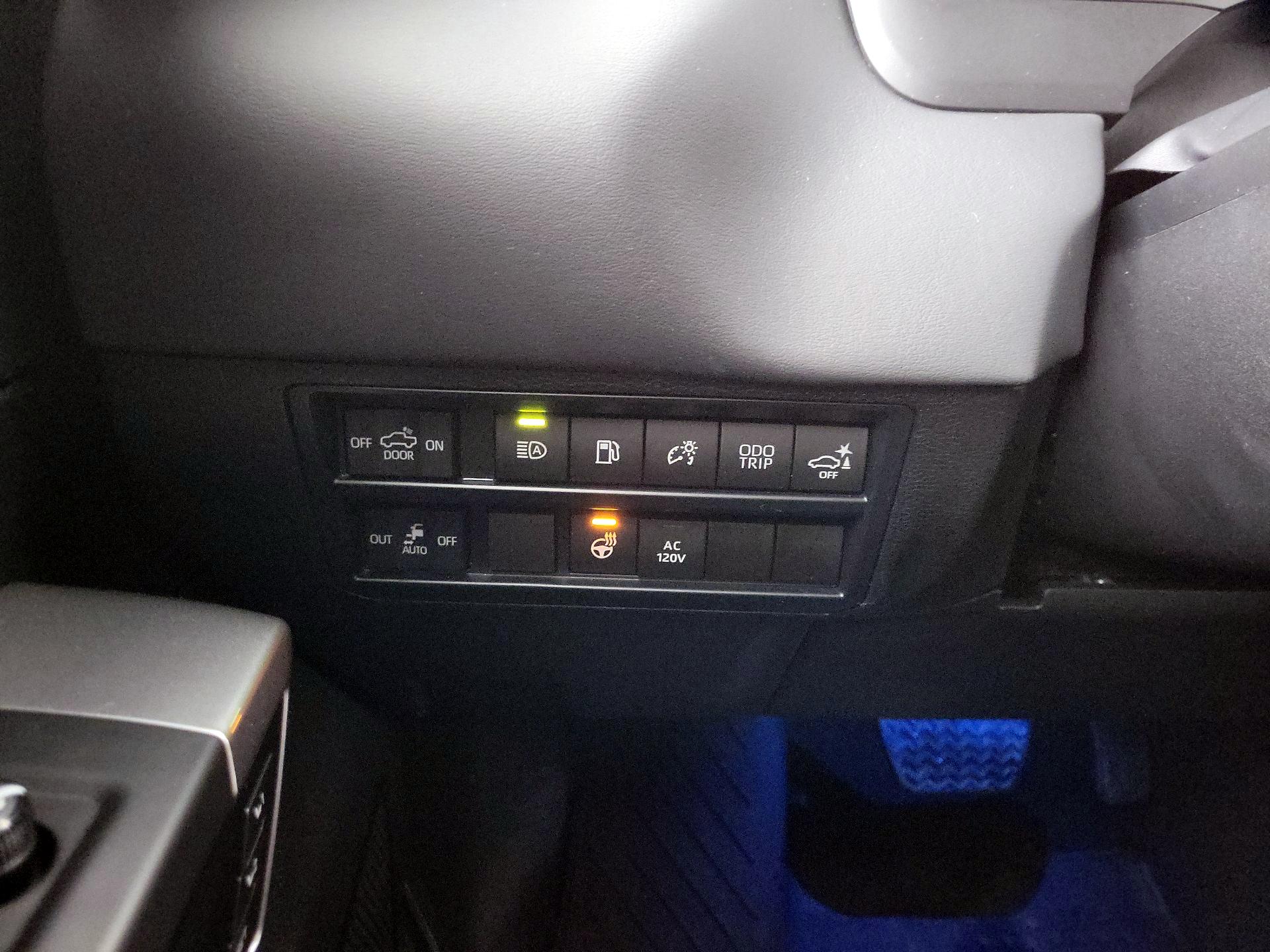 Thumbnail: 2024 Toyota Tundra - 13