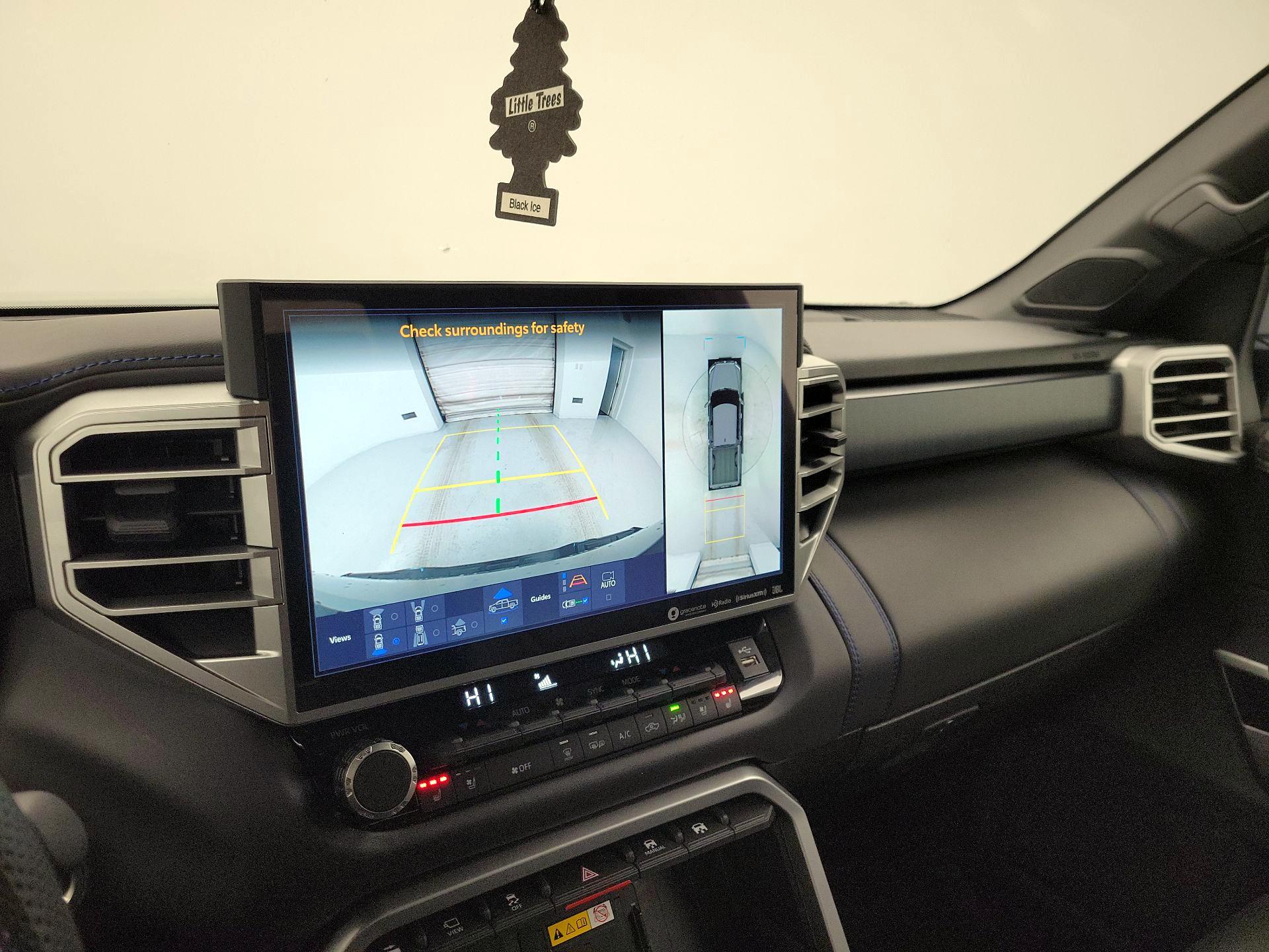 Thumbnail: 2024 Toyota Tundra - 14