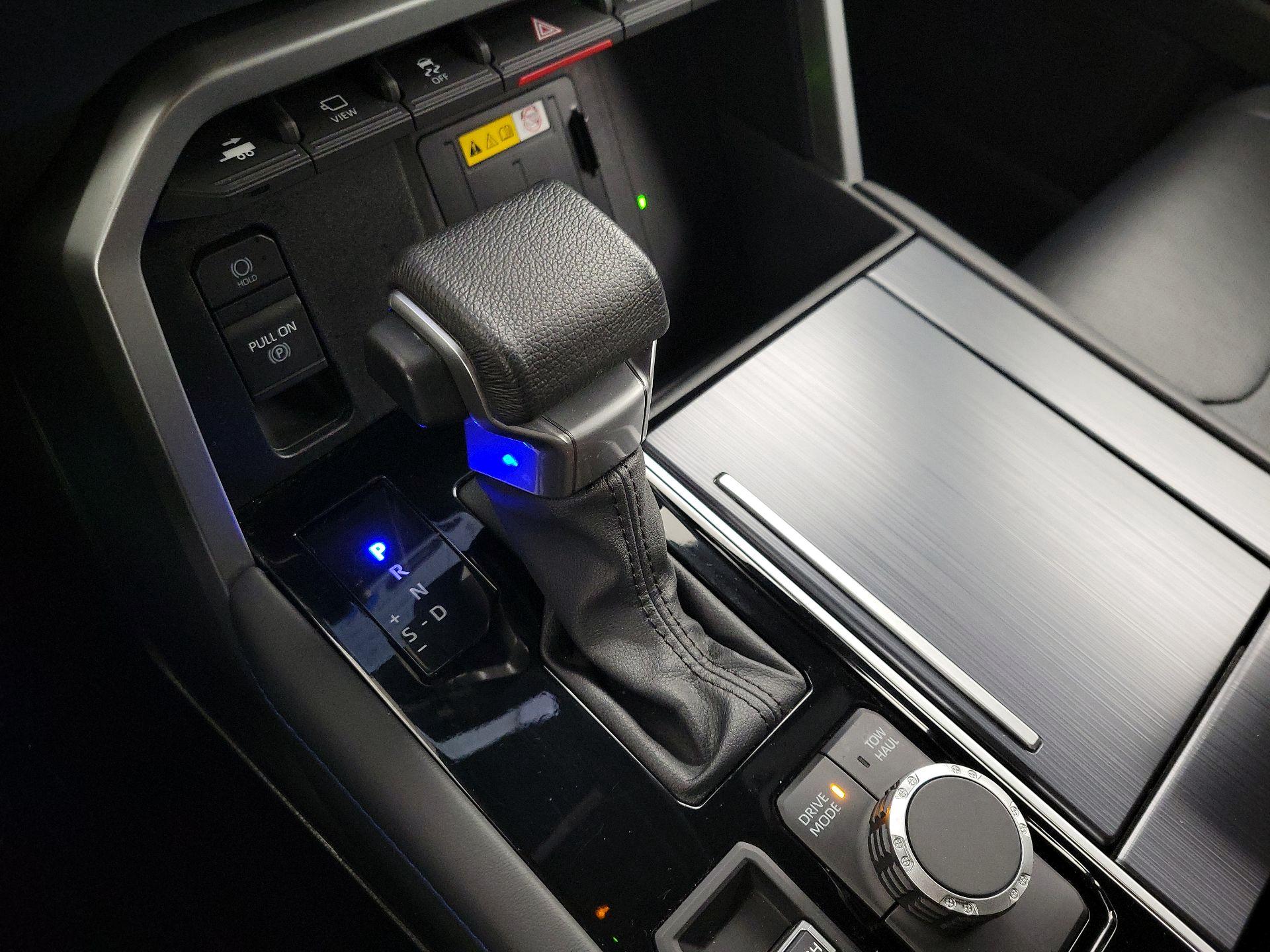 Thumbnail: 2024 Toyota Tundra - 17