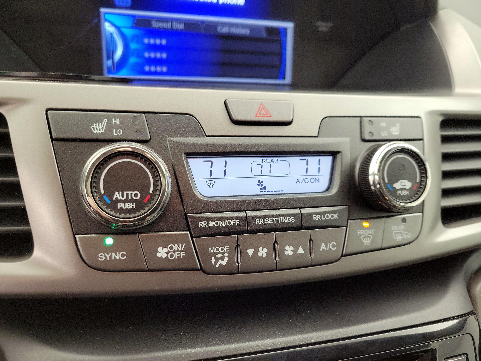 Thumbnail: 2016 Honda Odyssey - 16