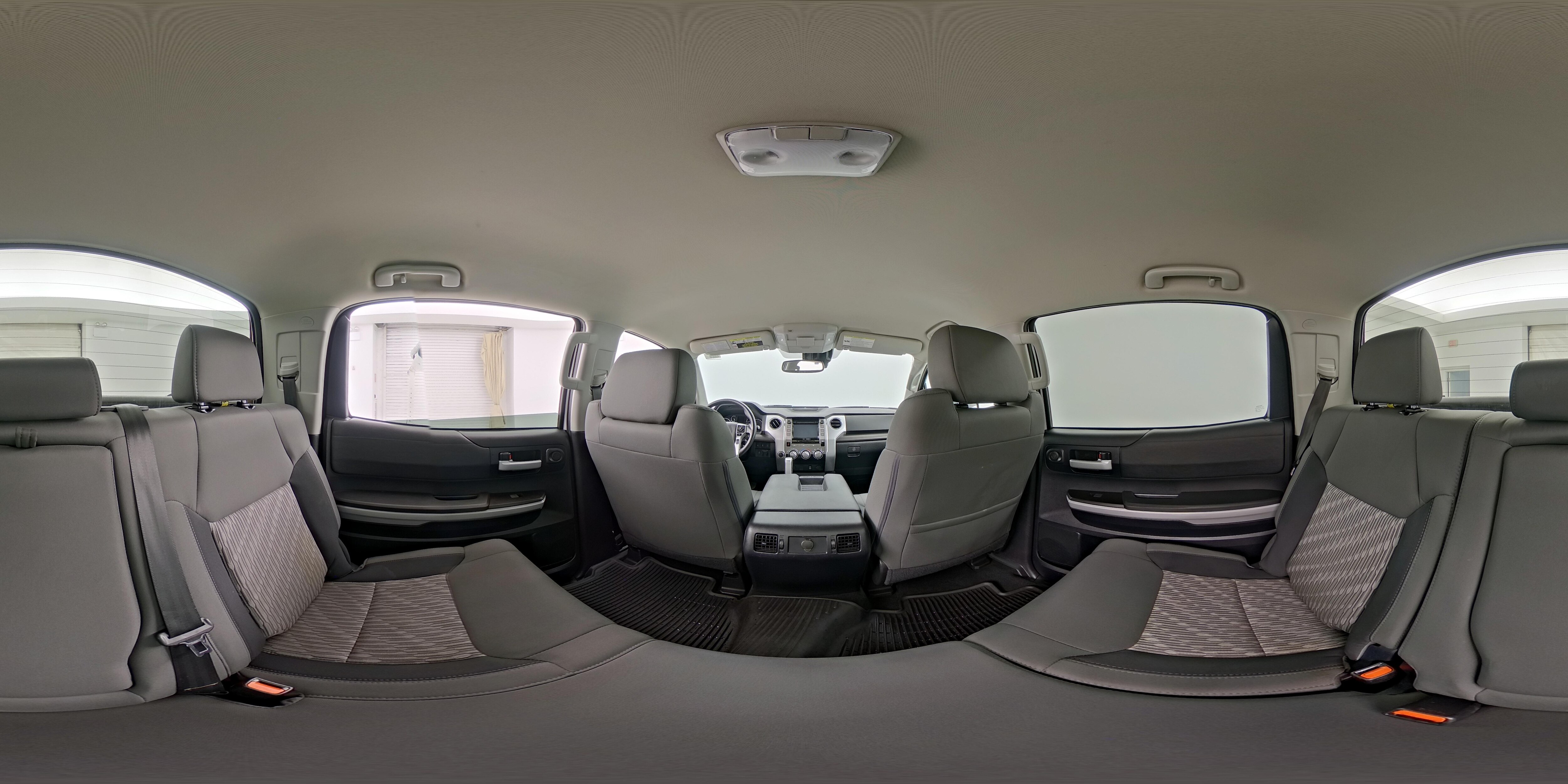 2018 Toyota Tundra SR5 - Photo 25