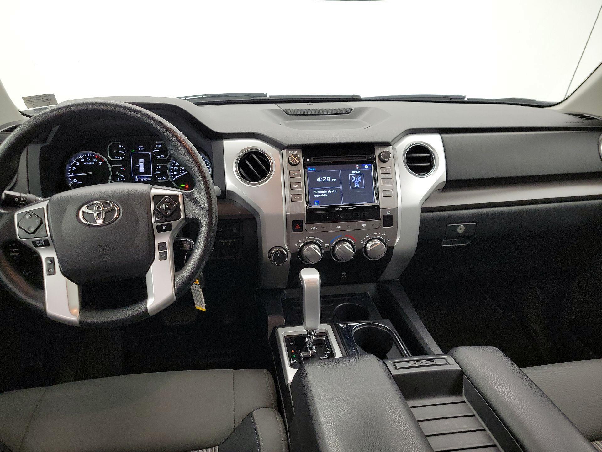 Thumbnail: 2018 Toyota Tundra - 9