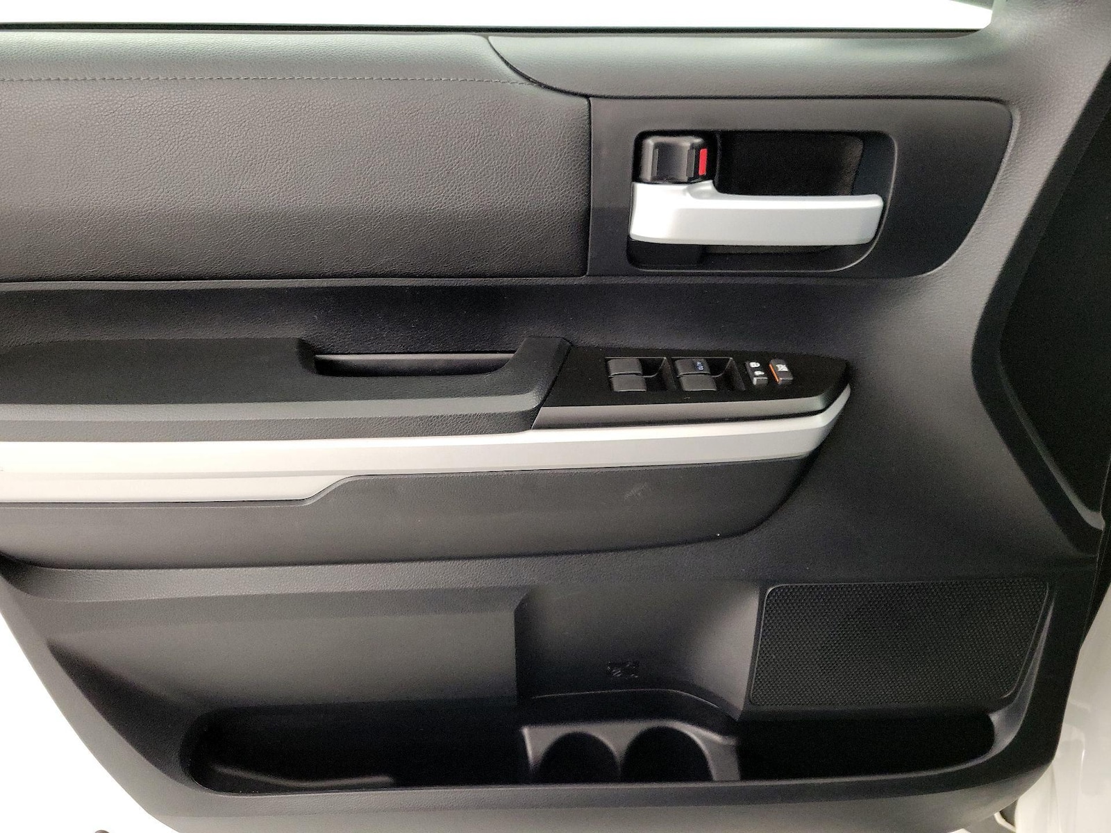 2018 Toyota Tundra SR5 - Photo 13
