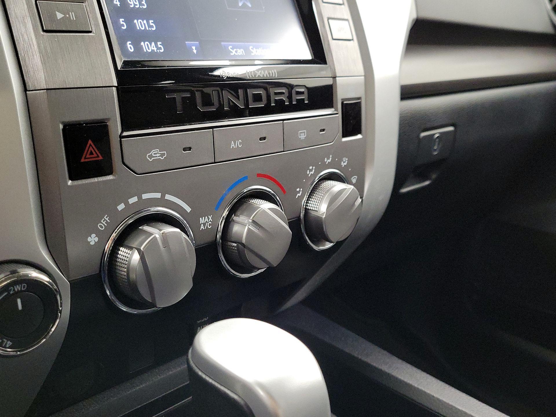 Thumbnail: 2018 Toyota Tundra - 16