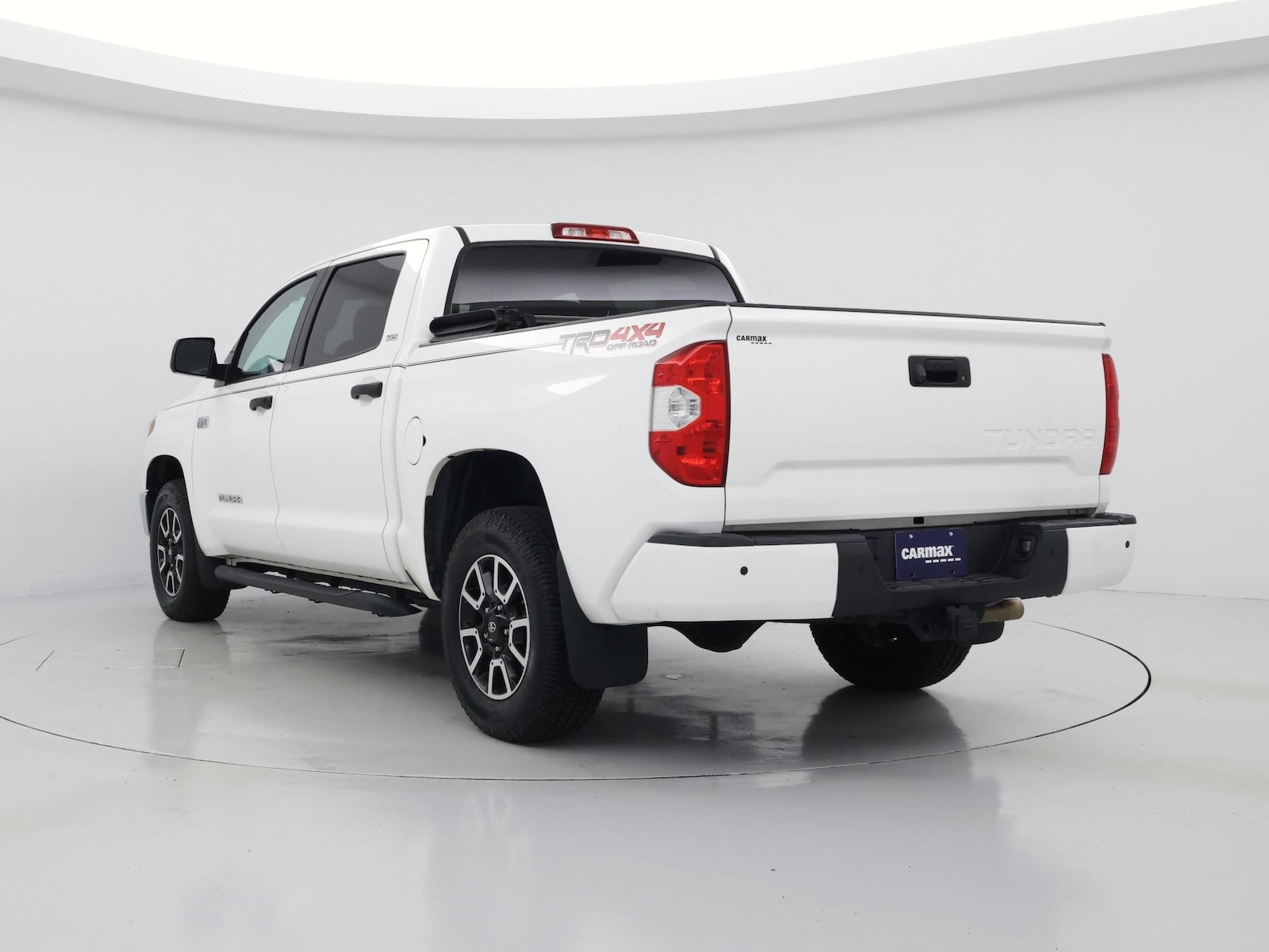 2018 Toyota Tundra SR5 - Photo 3